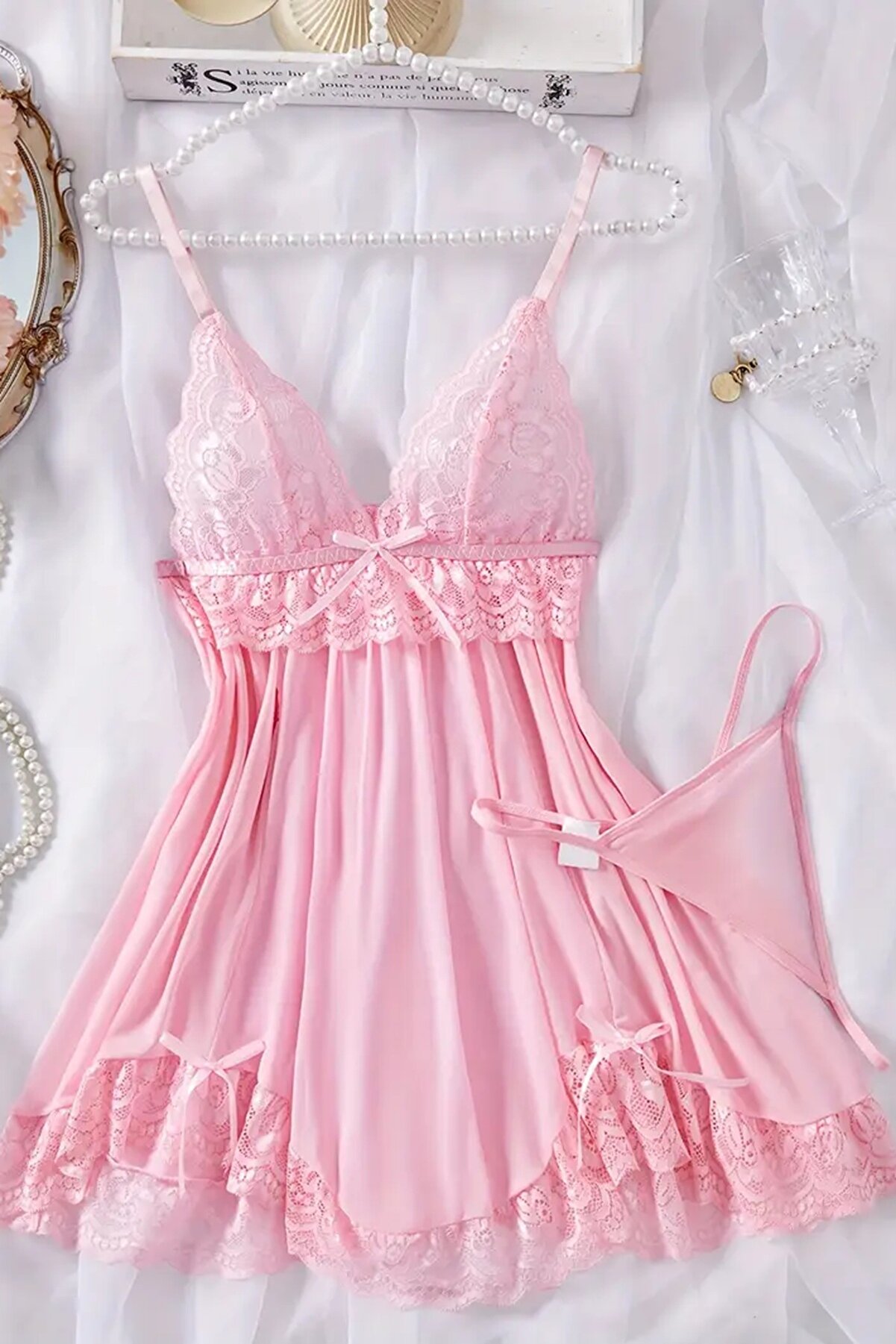 Merry See Dantelli Askılı Yumuşak Tanga ve Gecelik Takımı