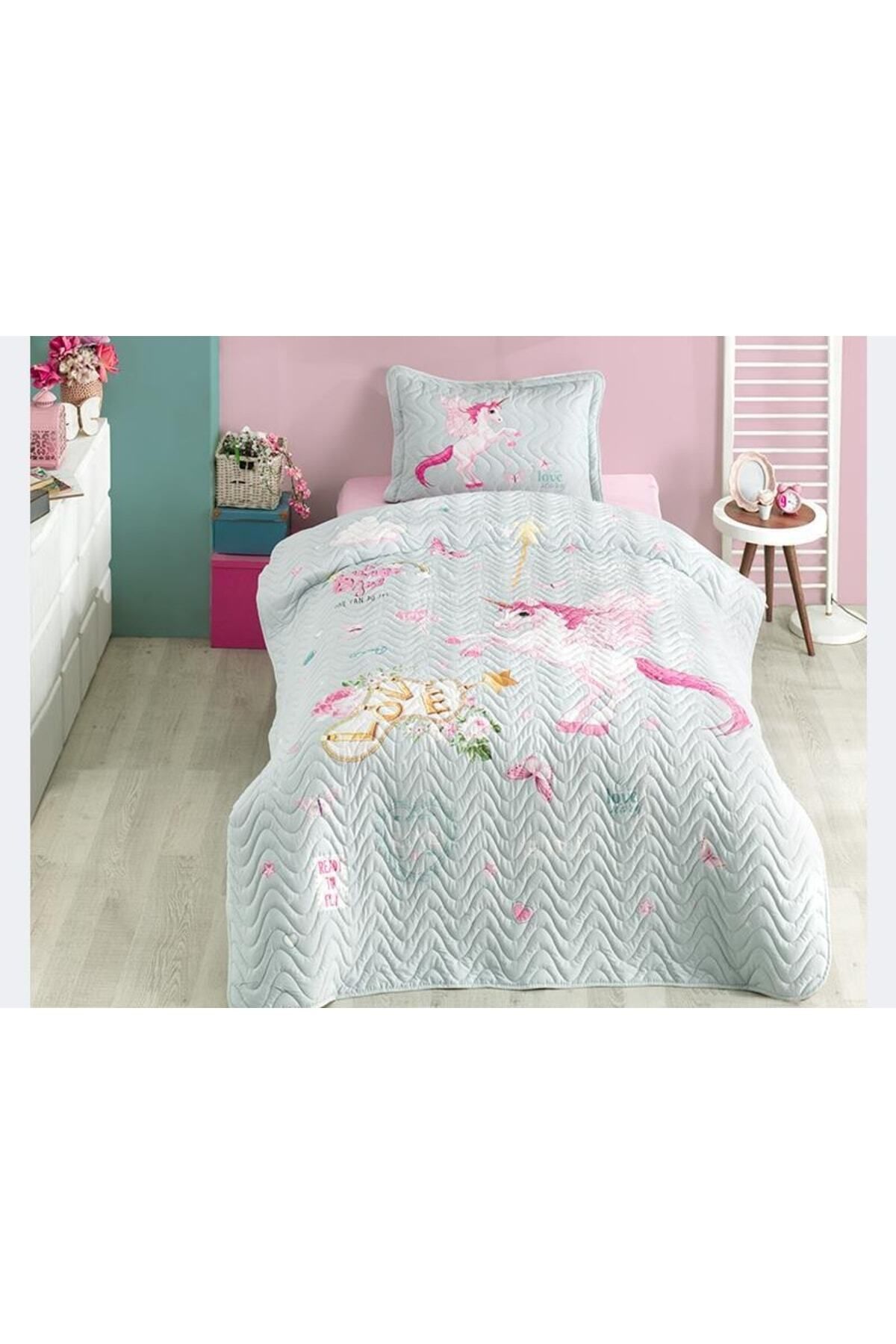 ŞENER HOME Unicorn Desenli Çocuk-genç Odası Tek Kişilik Yatak Örtüsü - Clasy Pegasus