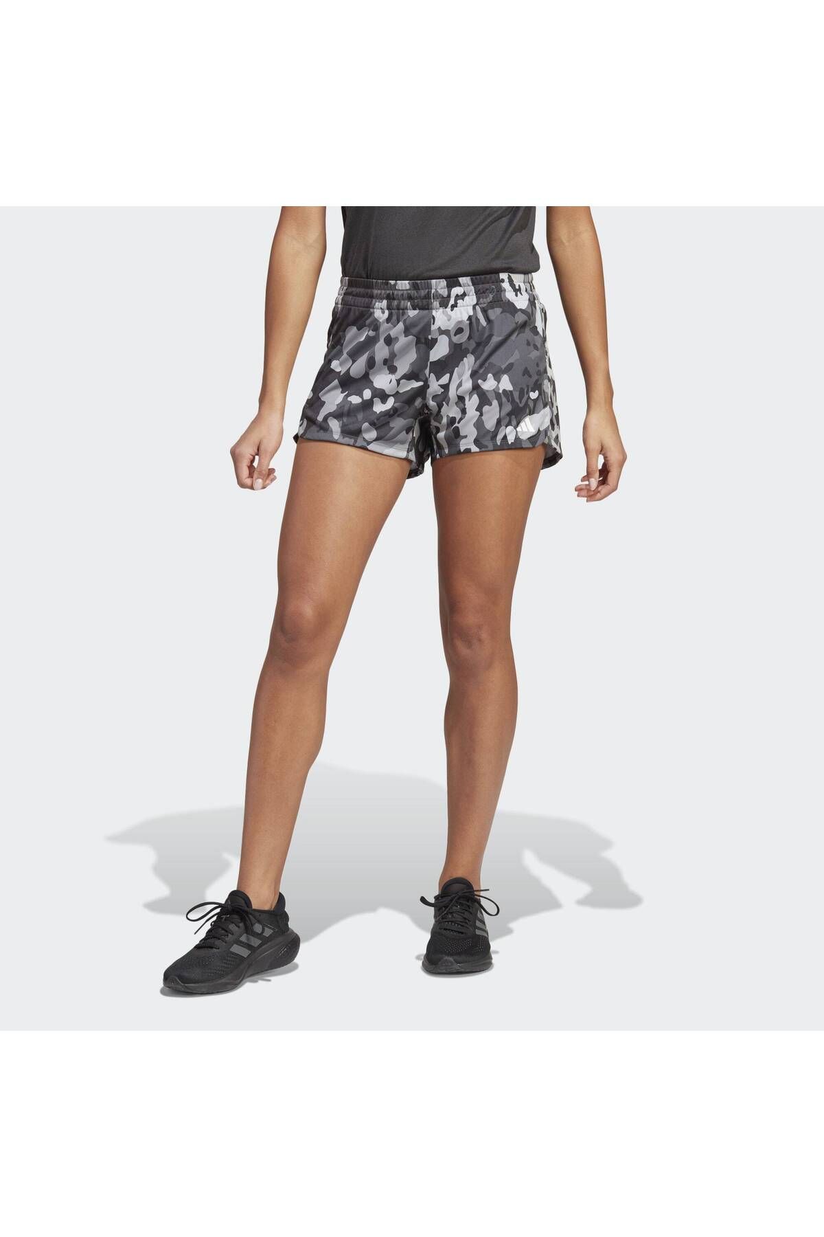 adidas Pacer Aeroready Train Essentials Minimal Branding Floral Print Şort