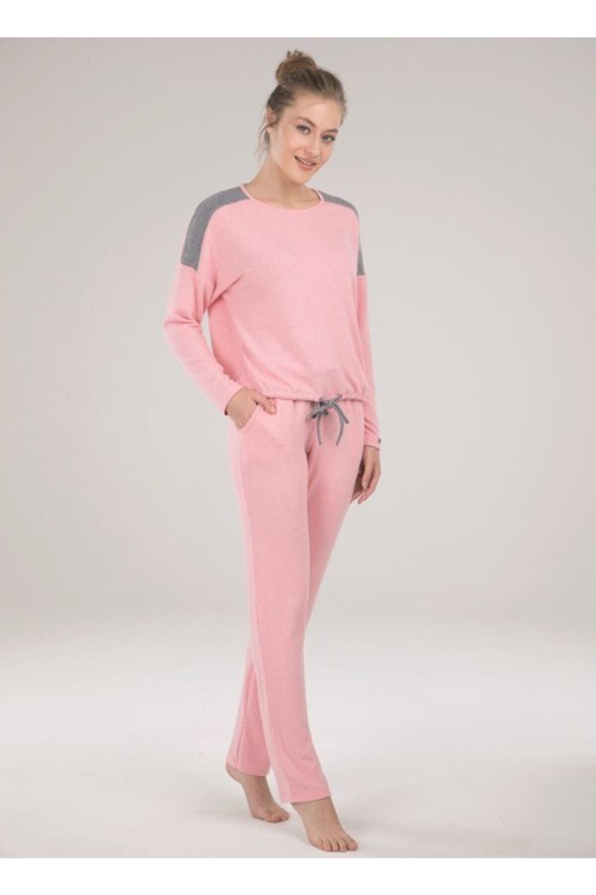 Blackspade Kadın Pembe Yuvarlak Yaka Uzun Pijama Takımı