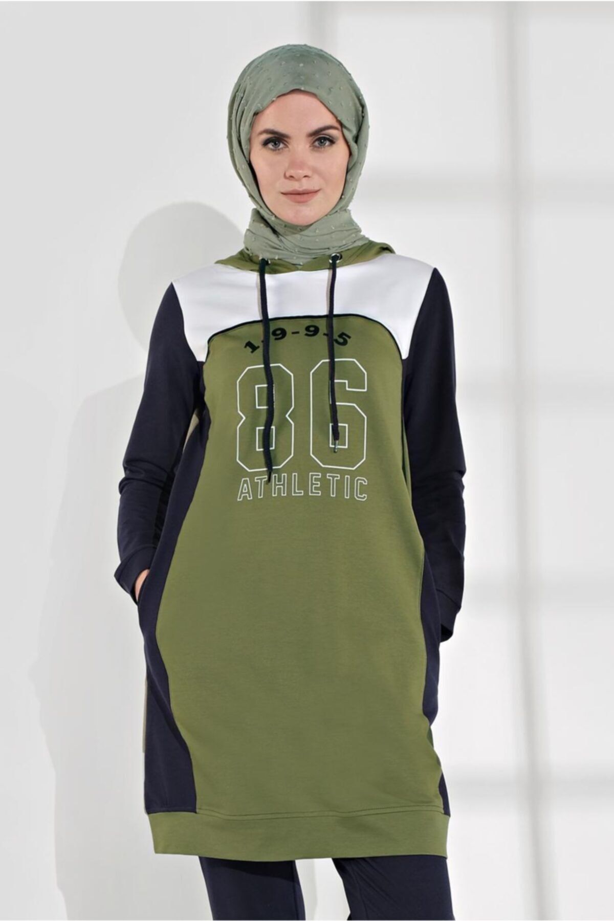 TRENDTESETTÜR Kadın Yeşil (YAĞ YEŞİLİ) Pamuklu Kapüşonlu 2&prime;li Eşofman Takım 7928
