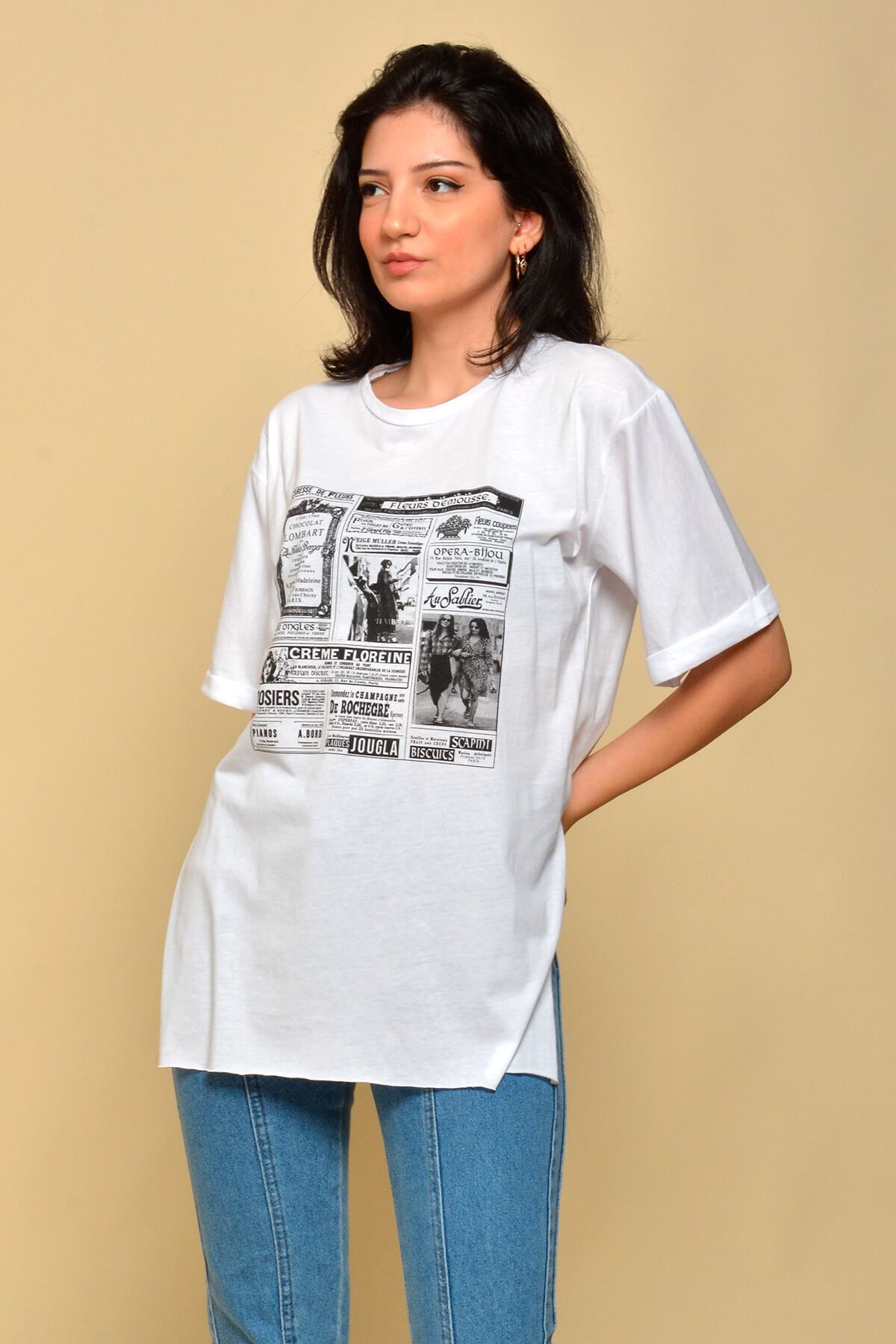 Mossta Kadın Beyaz Yırtmaçlı Salaş T-shirt