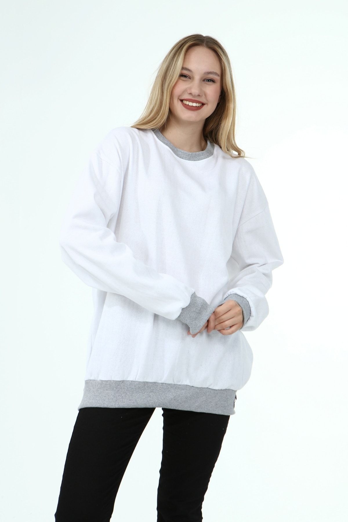 VİP LOKAL Kadın Beyaz Bisiklet Yaka Extra Oversize Sweatshirt Vp2002