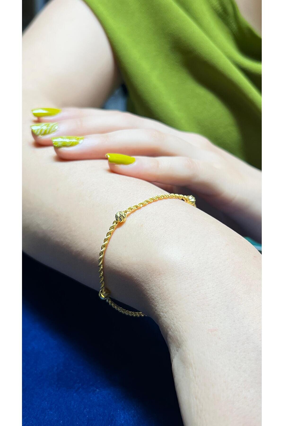 Kuyumcu Nurettin 1,50 Gr (Gram) Halat 3 Dorikalı Bileklik Künye 14 Ayar Altın (Yeşi̇l-Sari-Beyaz-Rose)