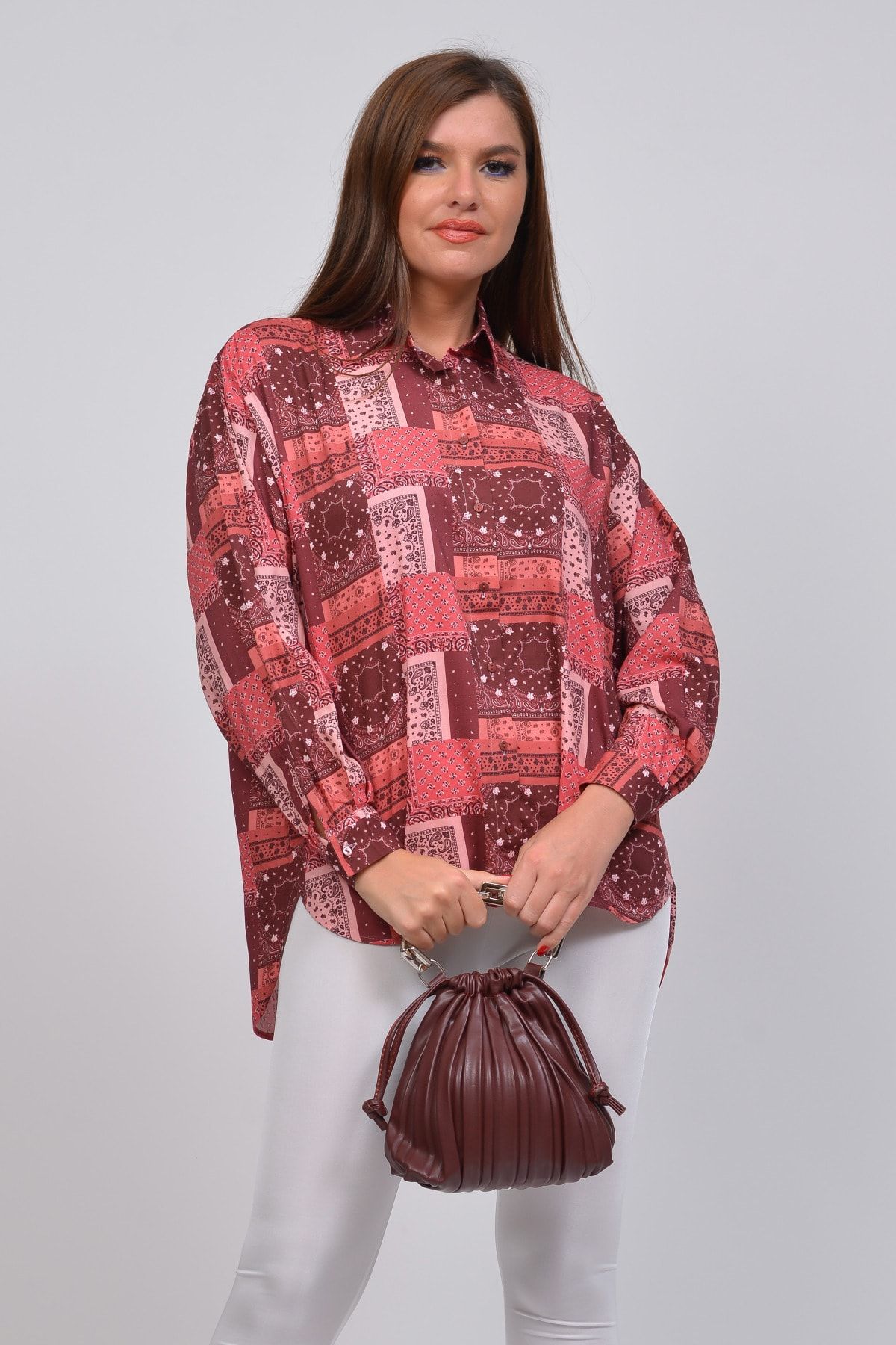 TUSSE Kadın Renkli Dijital Desenli Viskon Büyük Beden Gömlek