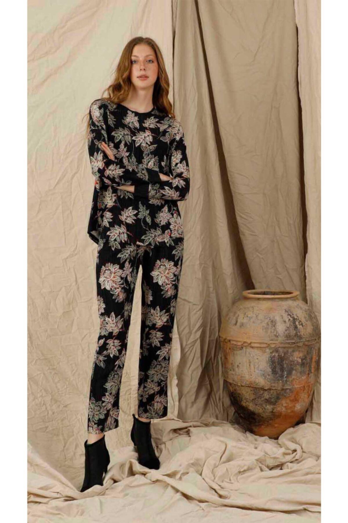 GİZZEY 20671 Uzun Kol Çiçekli Pijama Takımı