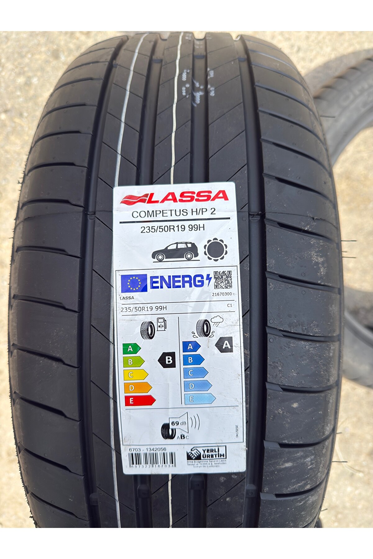 235/50R19 99H COMPETUS H/P 2 LAASSA TOGG OE