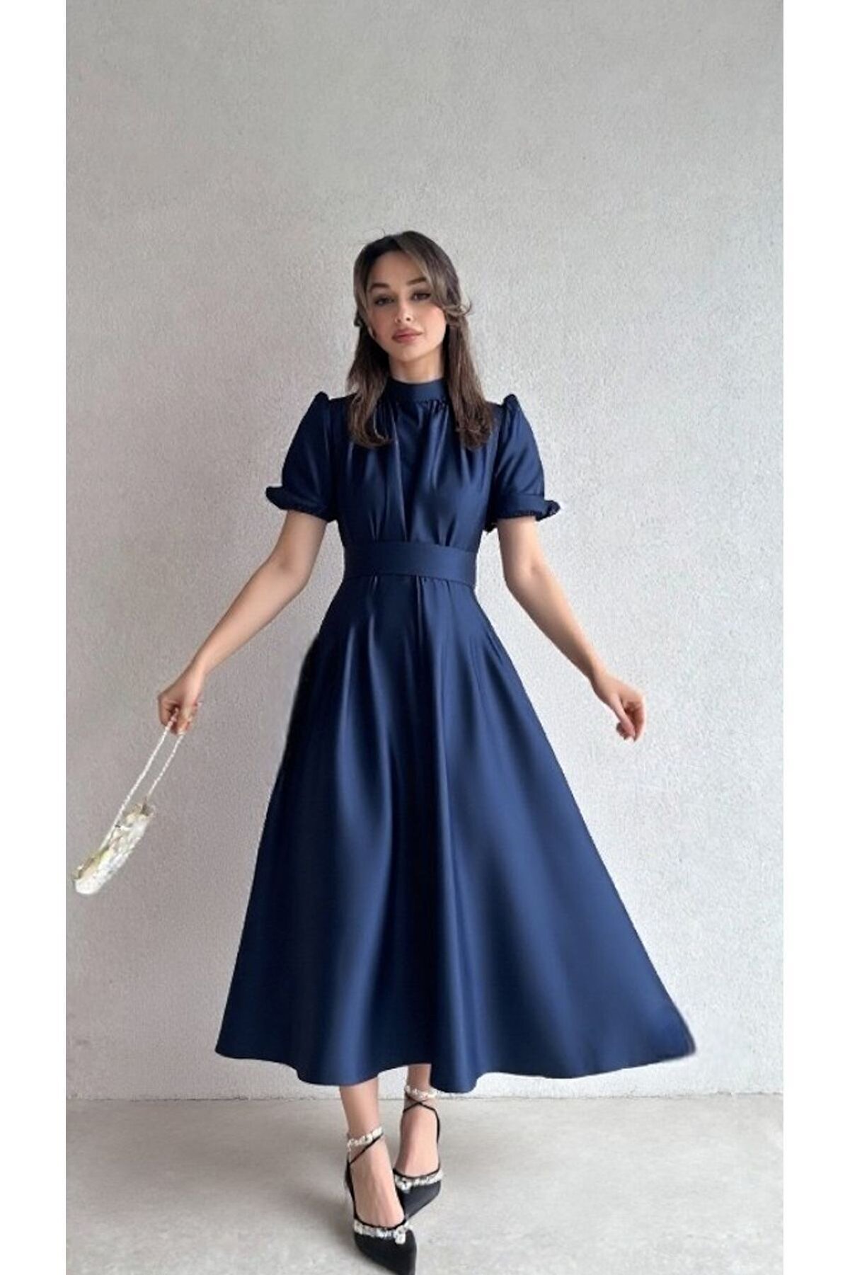 Sheeny Nil Lacivert Kloş Etek Kısa Kol Midi Boy Saten Abiye Elbise - ₺670