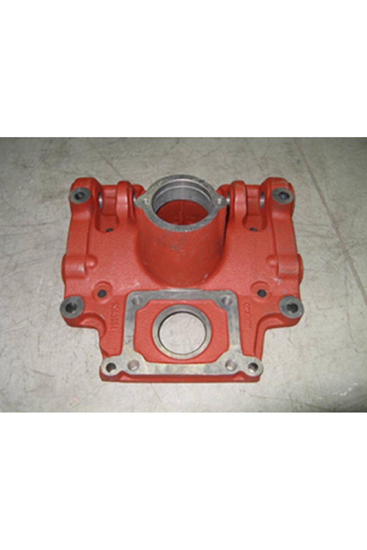 NEW HOLLAND DİFRANSİYEL ARKA KAPAK 5086591