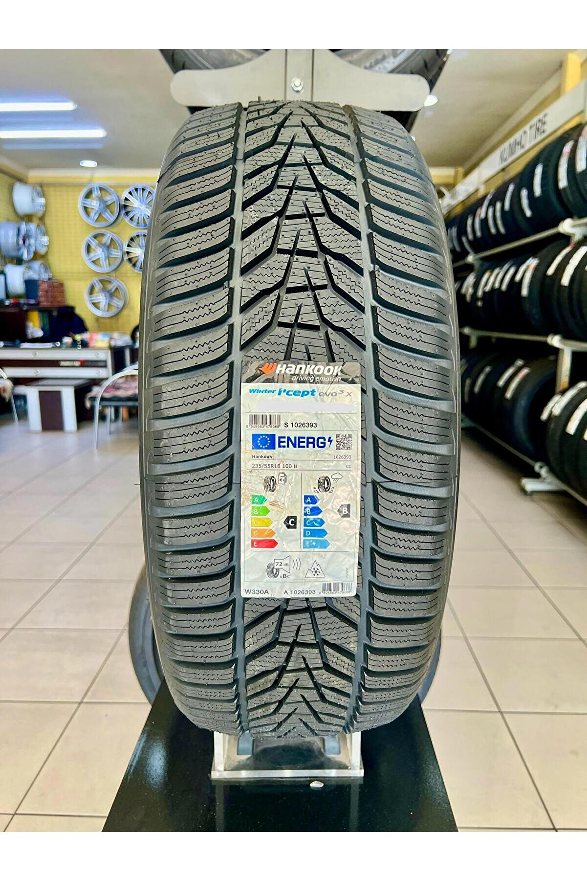 225/60R18 104V XL Winter icept evo3 X W330A