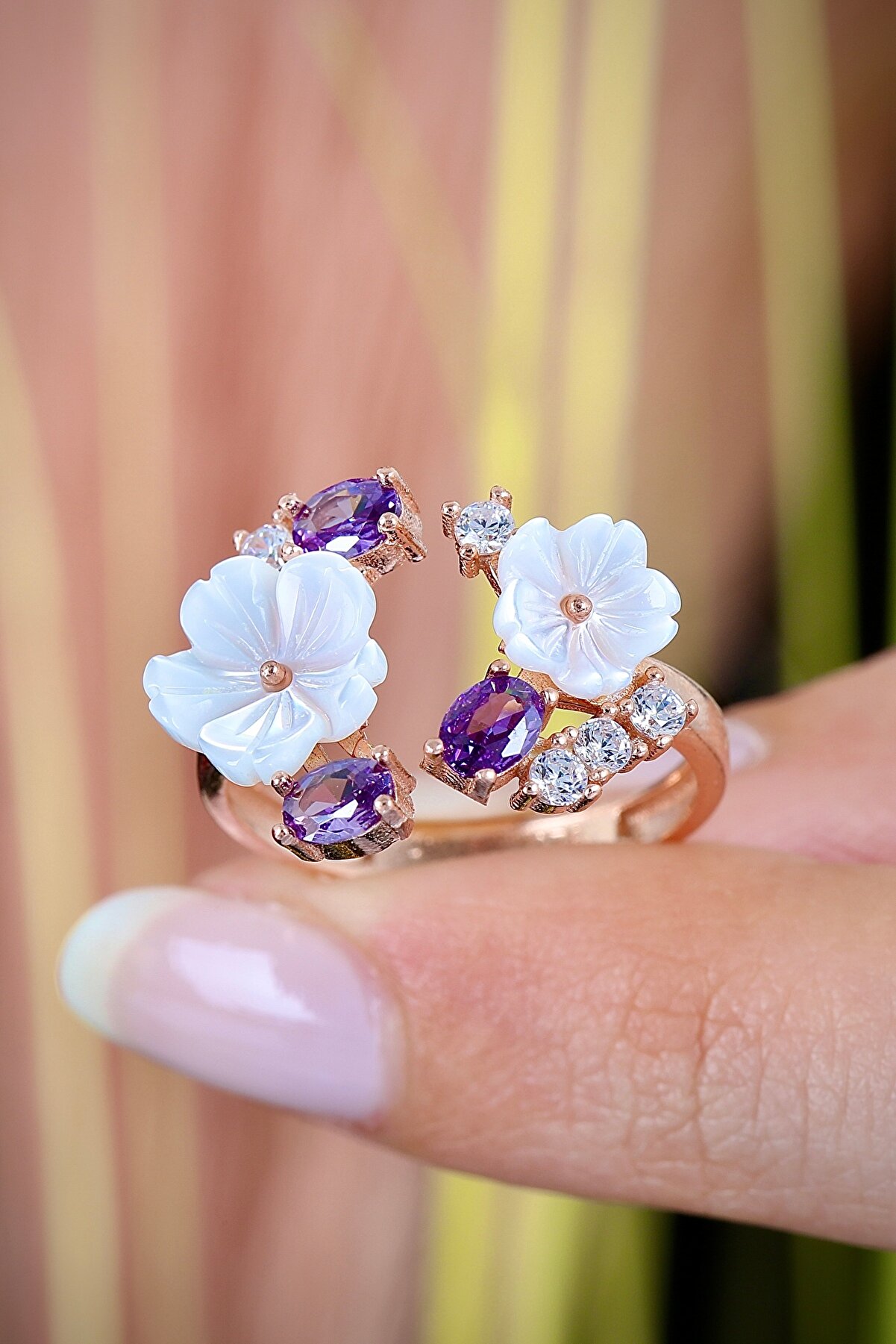 Mia Vento Ametist Taşlı Manolya Çiçeği Sevgi Bahçesi Rose Renk Gümüş Yüzük