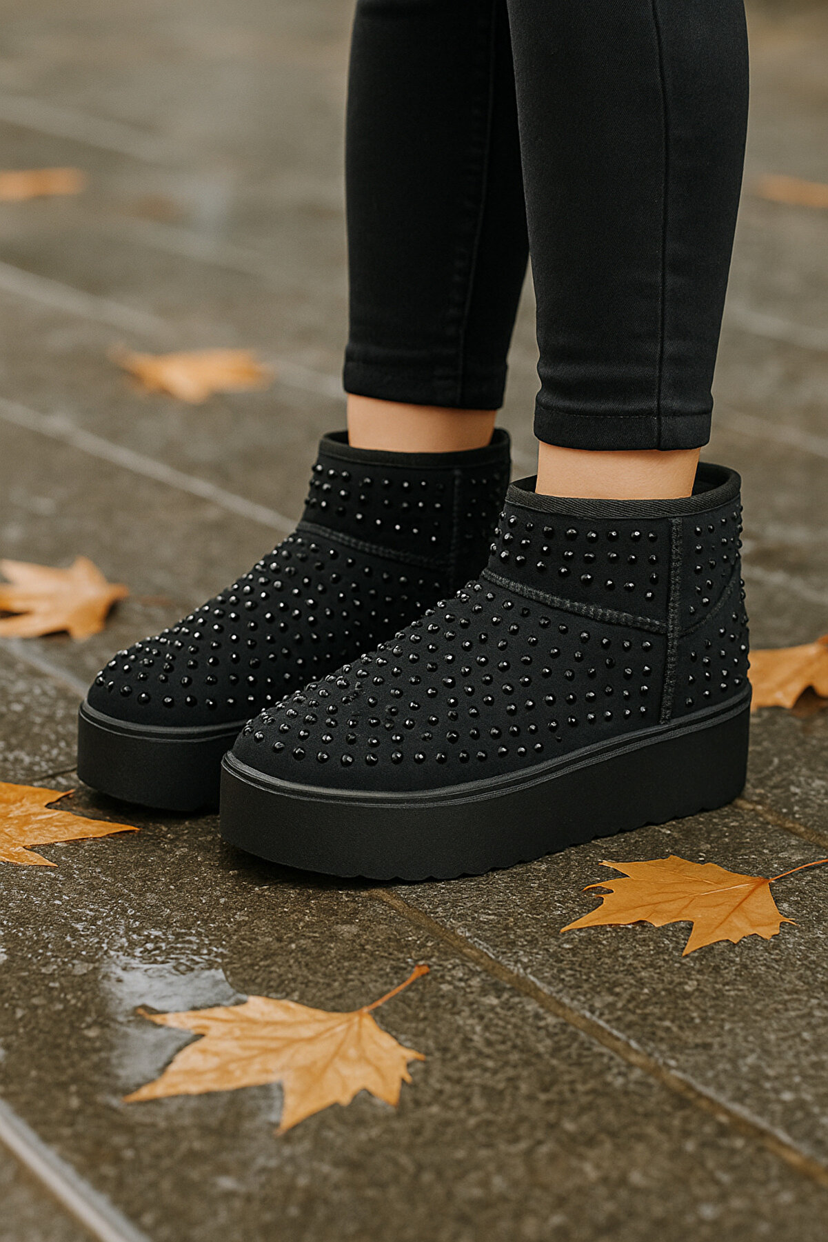 DAD WOLF Kadın Platform Botu - Siyah Taşlı ve Tüylü İçi