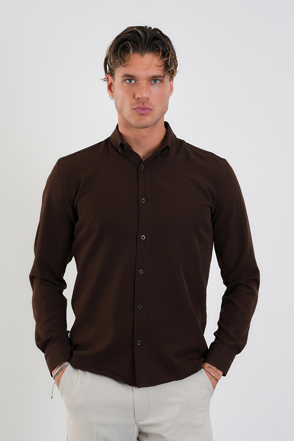 Redline Flex Slim Fit Yumuşak Kolay Ütü Nefes Alan Erkek Gömlek Kahverengi