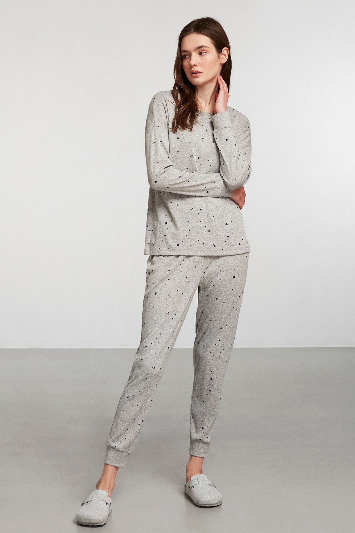Catherines Gri Yıldız Desenli Örme Pijama Takım
