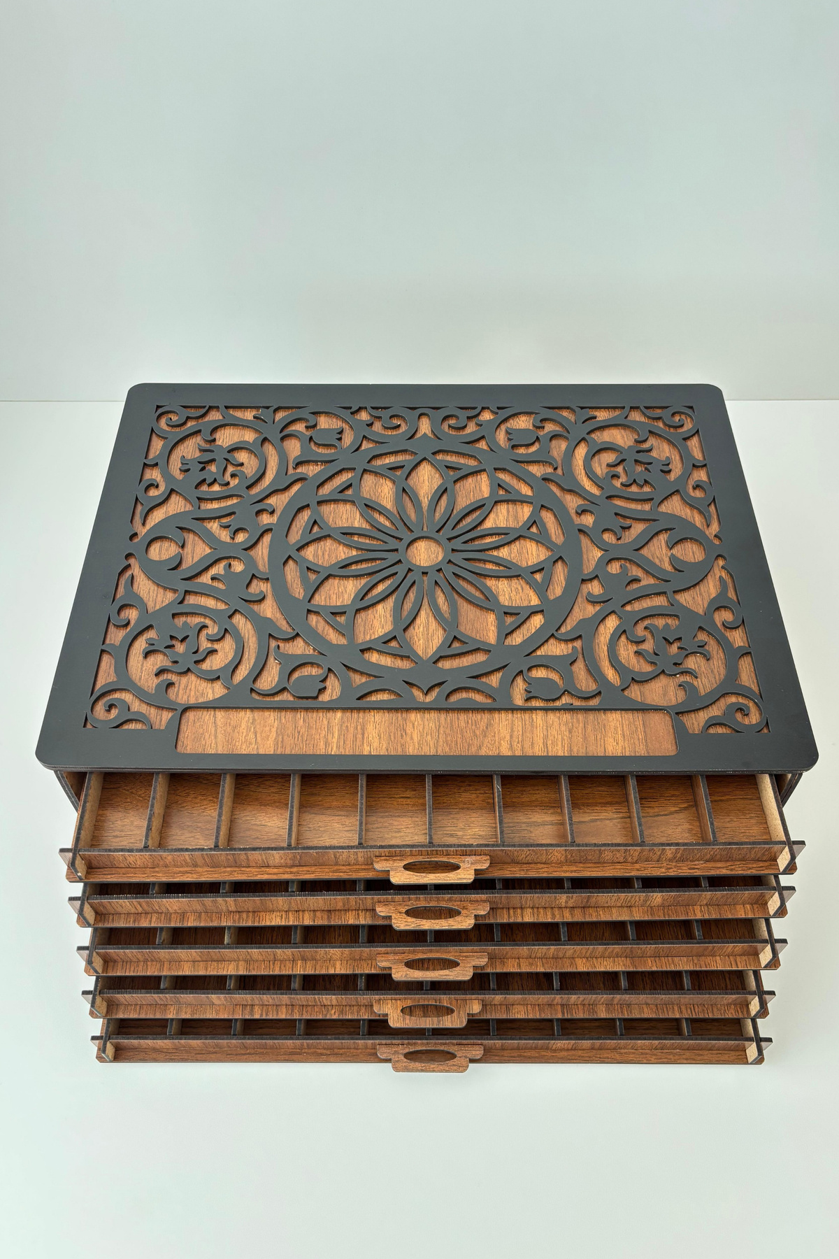 Genel Markalar Kişiye Özel 5 Katlı Ahşap Çekmeceli Tesbih Kutusu