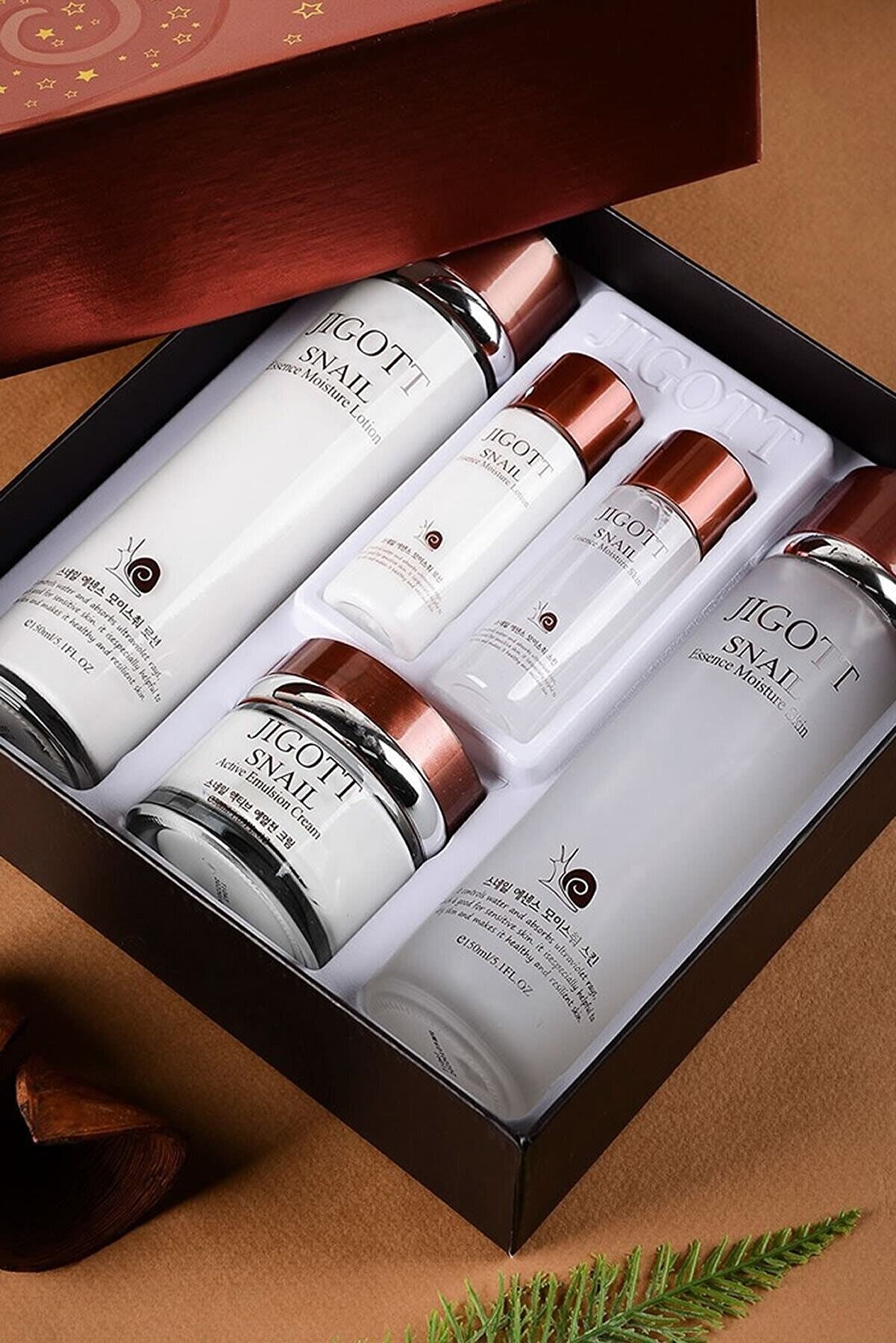 Jigott snail moisture skin care 3 set. Snail essence moisture skin. Snail moisture skin care 3set ташкент. тонер для лица - essence moisture skin (jigott). Snail essence moisture skin.