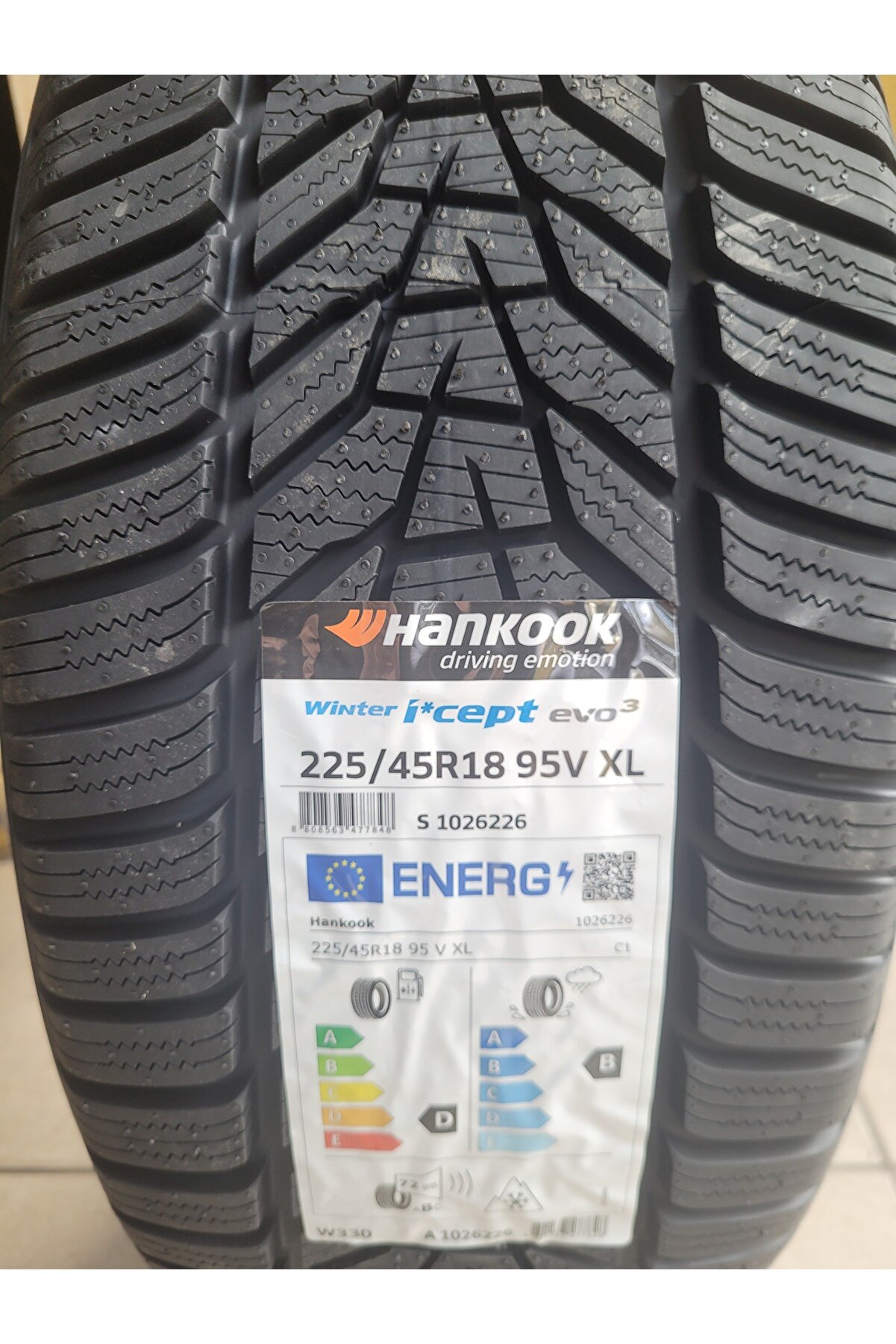 225/45R18 Winter I-cept Evo3 W330 95V XL Set Olarak(4 ADET) 2025 Üretim
