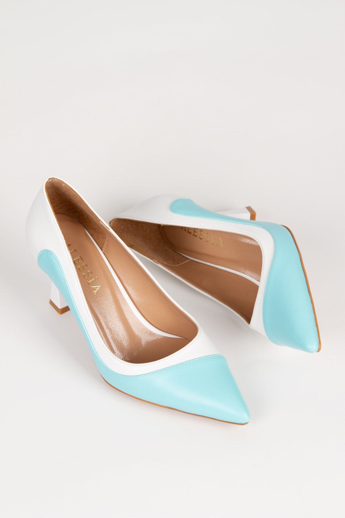 Alessia Shoes Özel Detaylı Birçok Renkli Stiletto