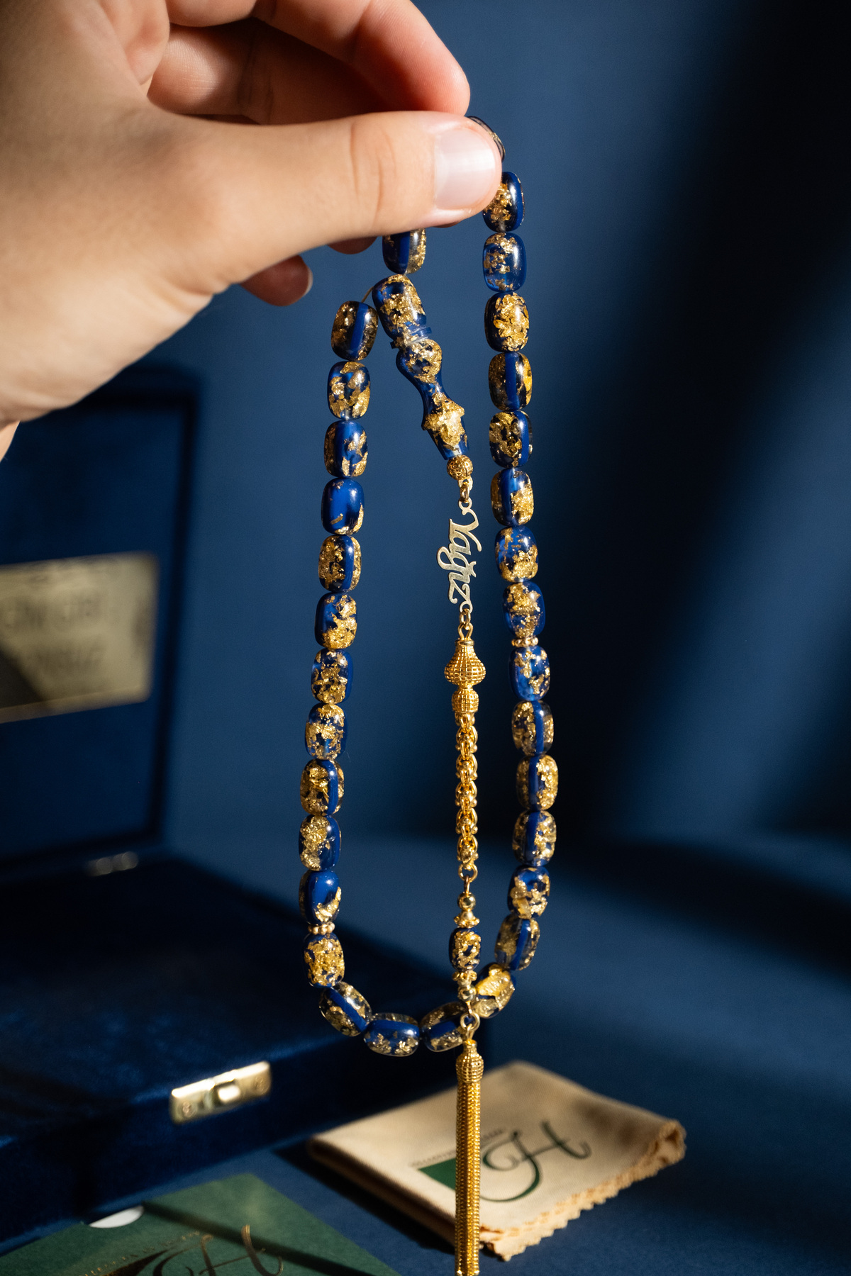 Collection of Rosary Sertifikalı Altın Parçacıkli Tesbih 925 Ayak Gümüş Püsküllü Özel Döküm