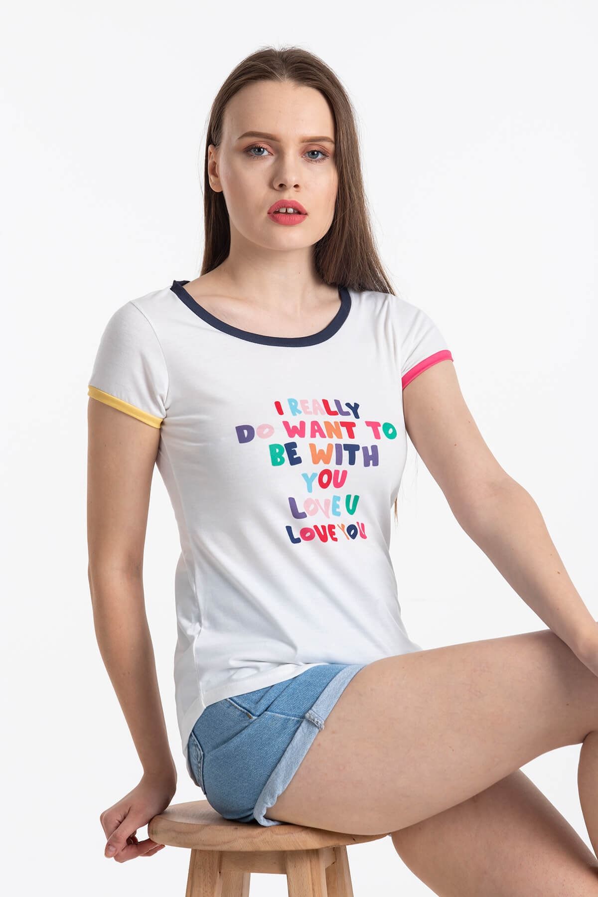Mossta Kadın Beyaz Yazı Detaylı T-shirt
