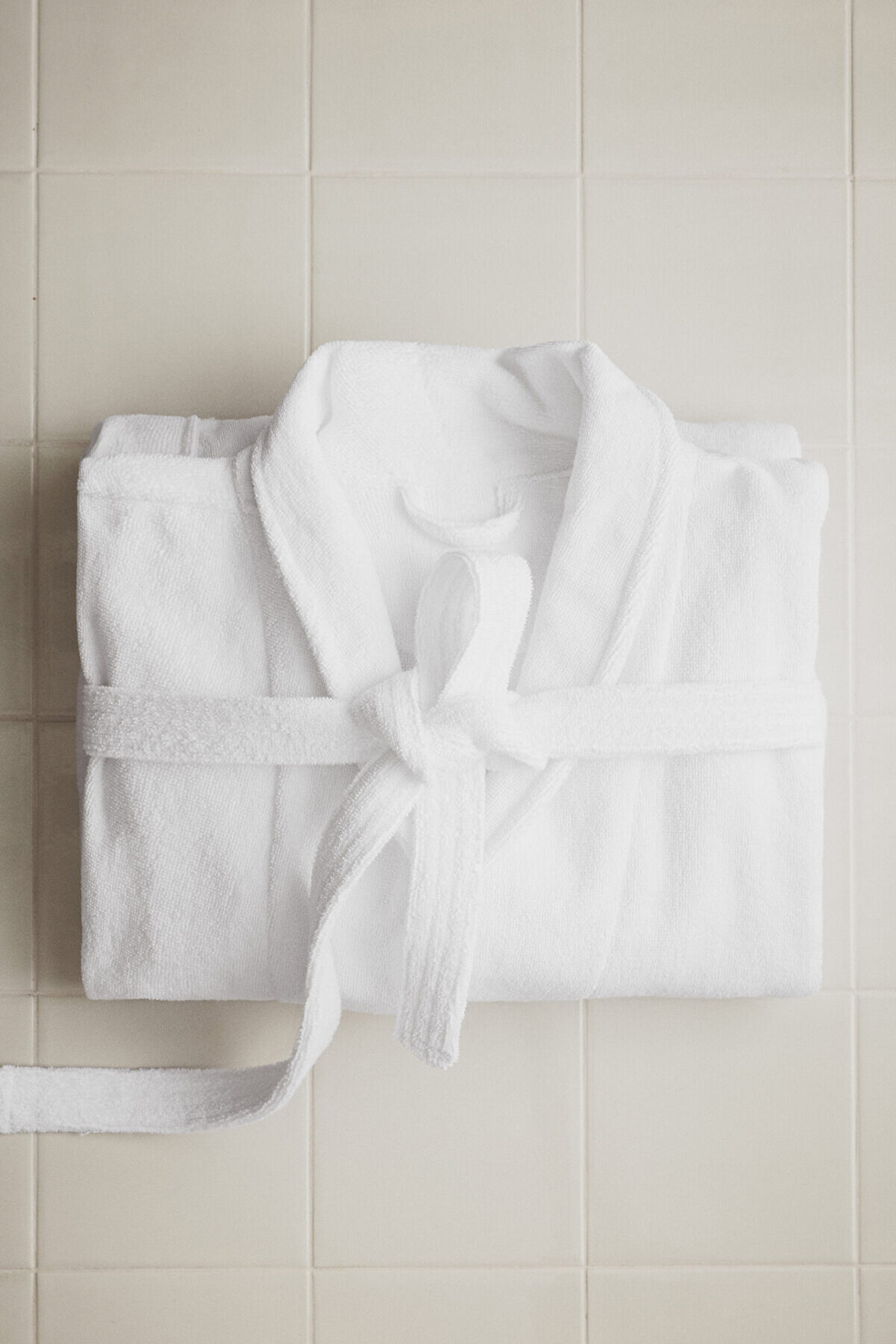 H&M Pamuklu Havlu Sabahlık - Yumuşak ve Konforlu Ev Terlikleri