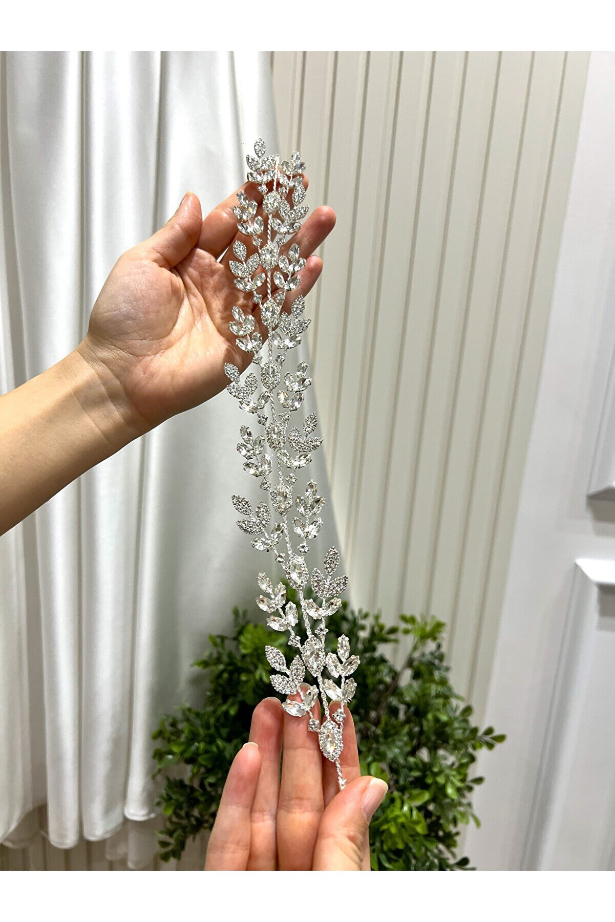 Taşmeran Kristal Taş Tasarımlı Gelin Başı Saç Aksesuarı - C-1 Tky0465