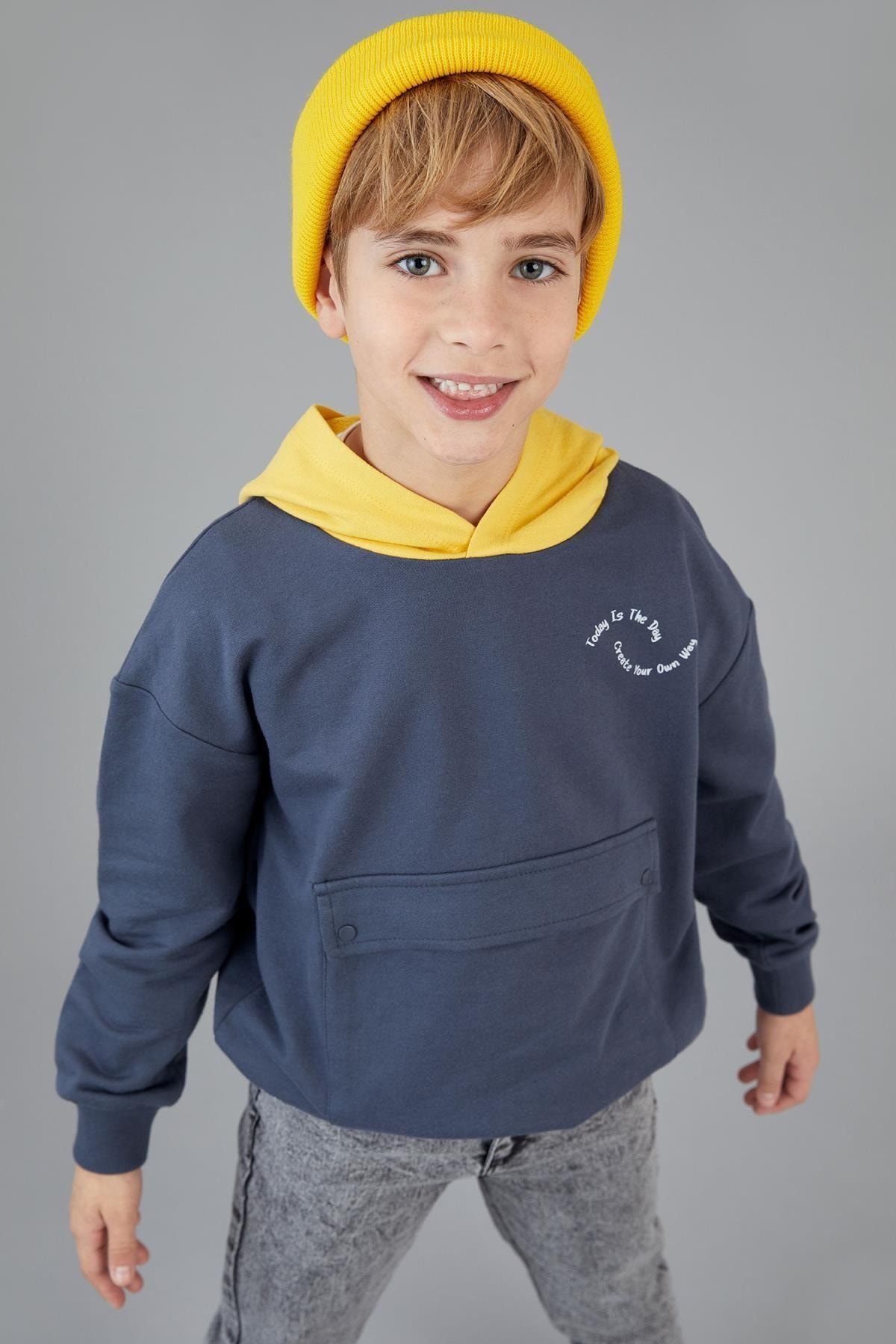 Defacto Erkek Çocuk Oversize Zarf Cepli Organik Pamuk Sweatshirt