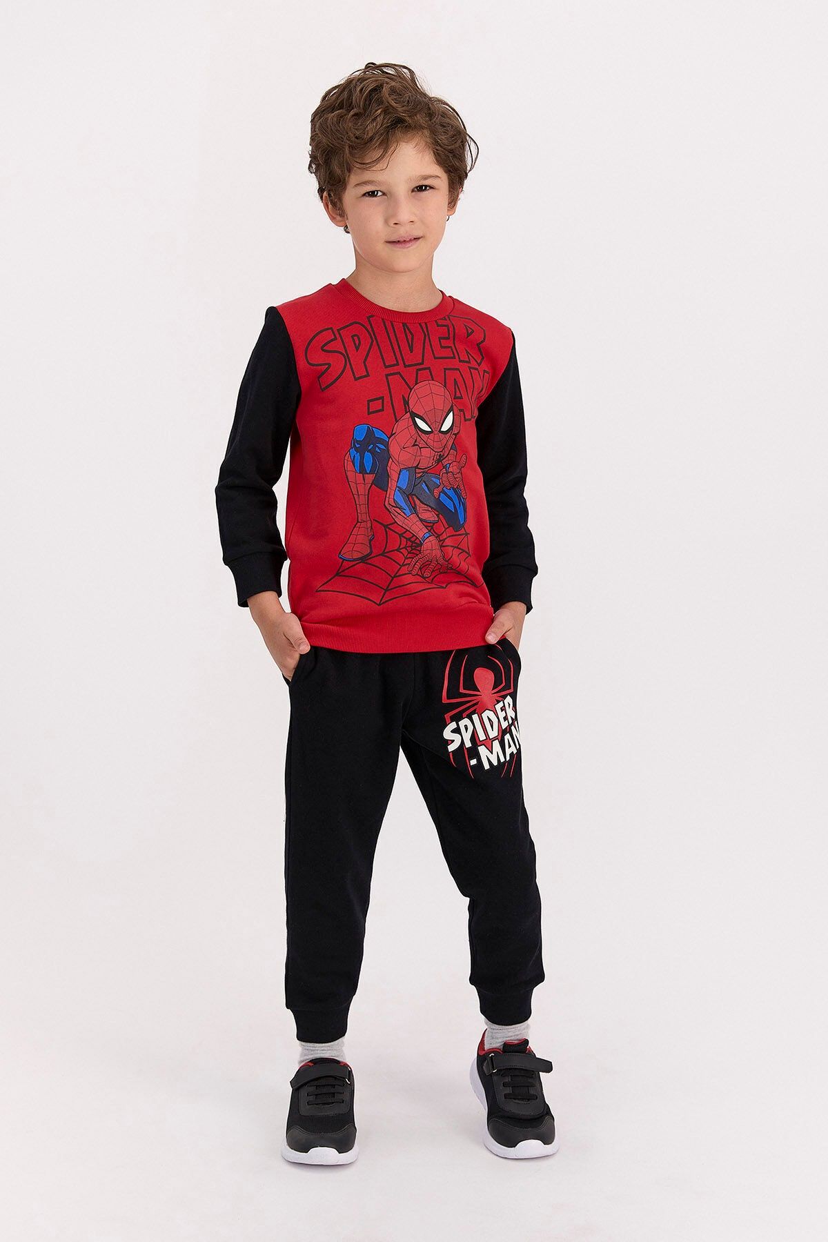Spiderman Lisanslı Kırmızı Erkek Çocuk Eşofman Takımı