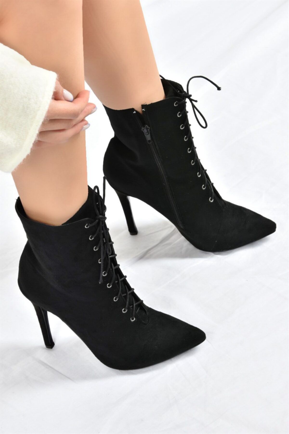 Fox Shoes Siyah Süet Ince Yüksek Topuklu Kadın Bot L372493502