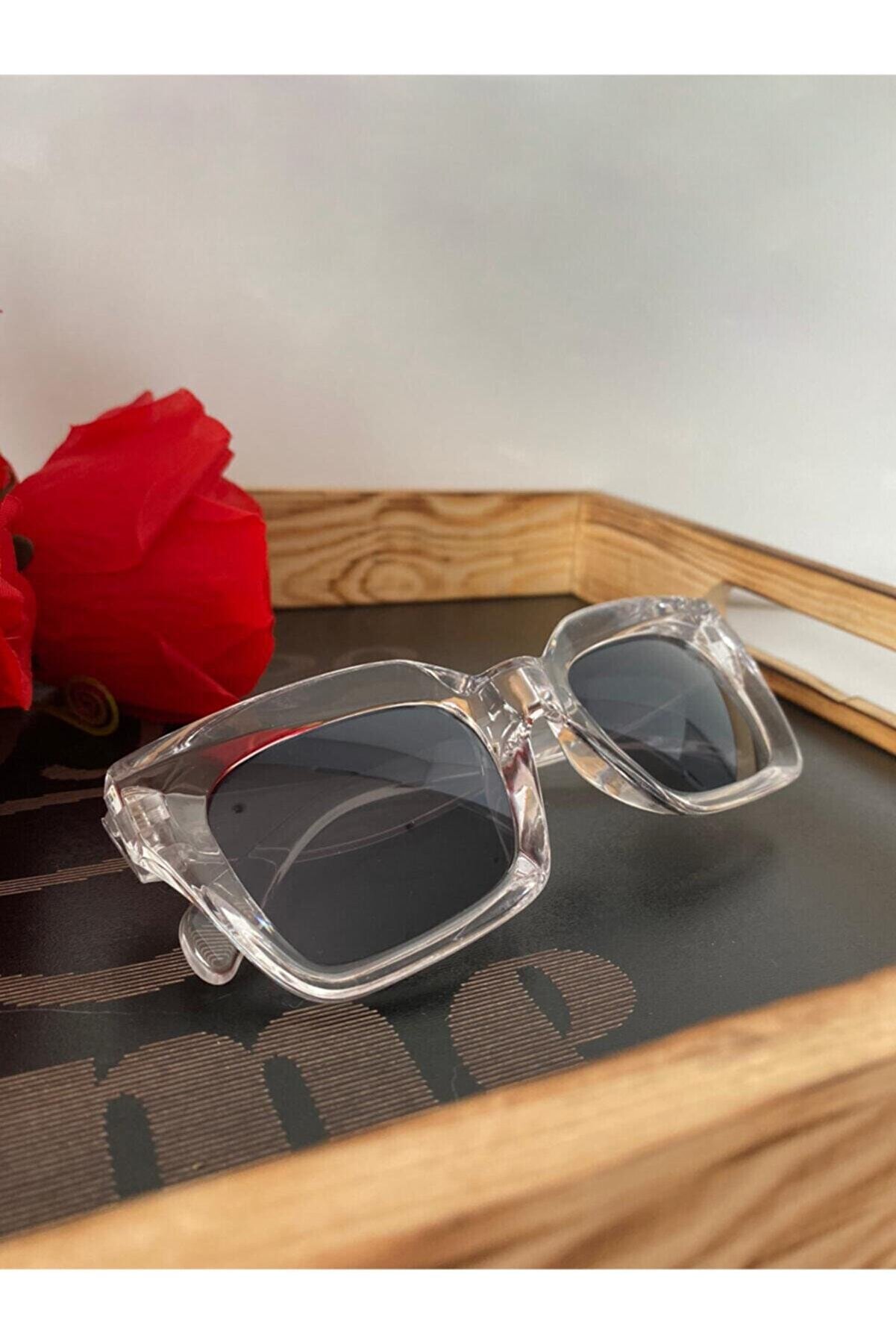 Mathilda Aksesuar Mia Kalın Çerçeveli Tasarım Gözlük Şeffaf Çerçeve Siyah Cam