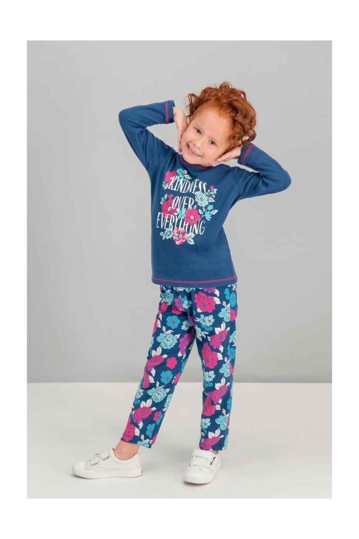 Rolypoly Kız Çocuk Lacivert Flowers Kindness  Pijama Takımı