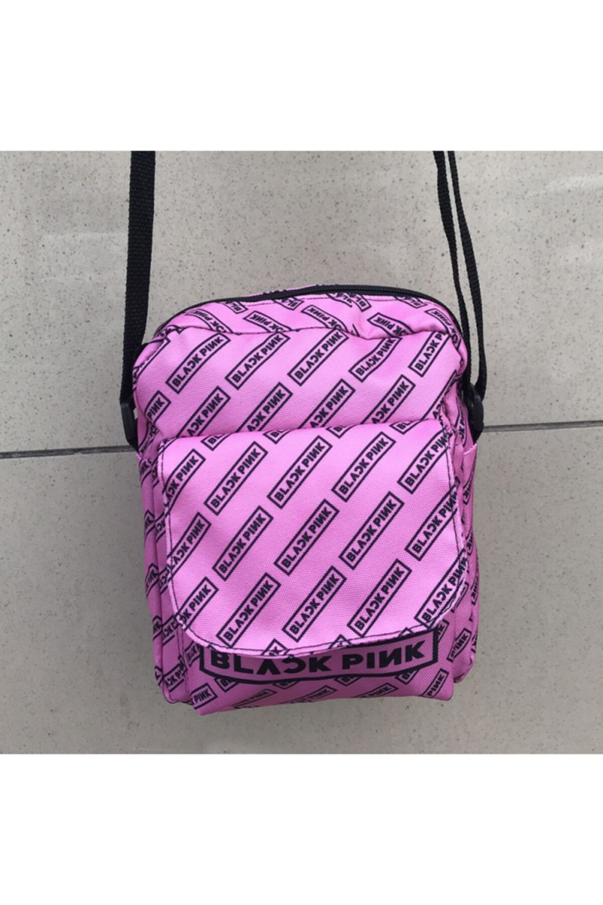 Köstebek Black Pink Logo Kolaj Cover Ayarlanabilir Çapraz Çanta