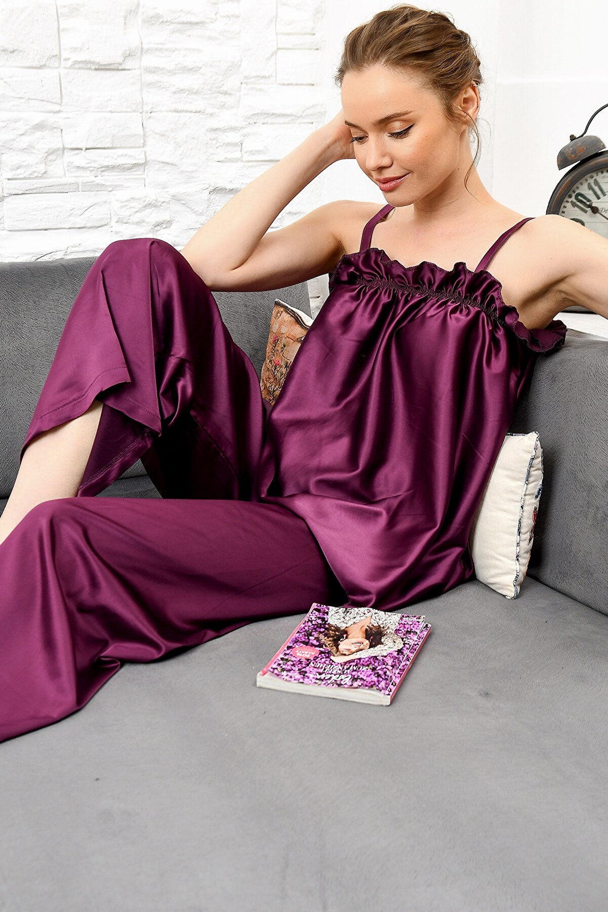 Trend Alaçatı Stili Kadın Mürdüm Askılı Fırfırlı Saten Pijama Takım ALC-X4025