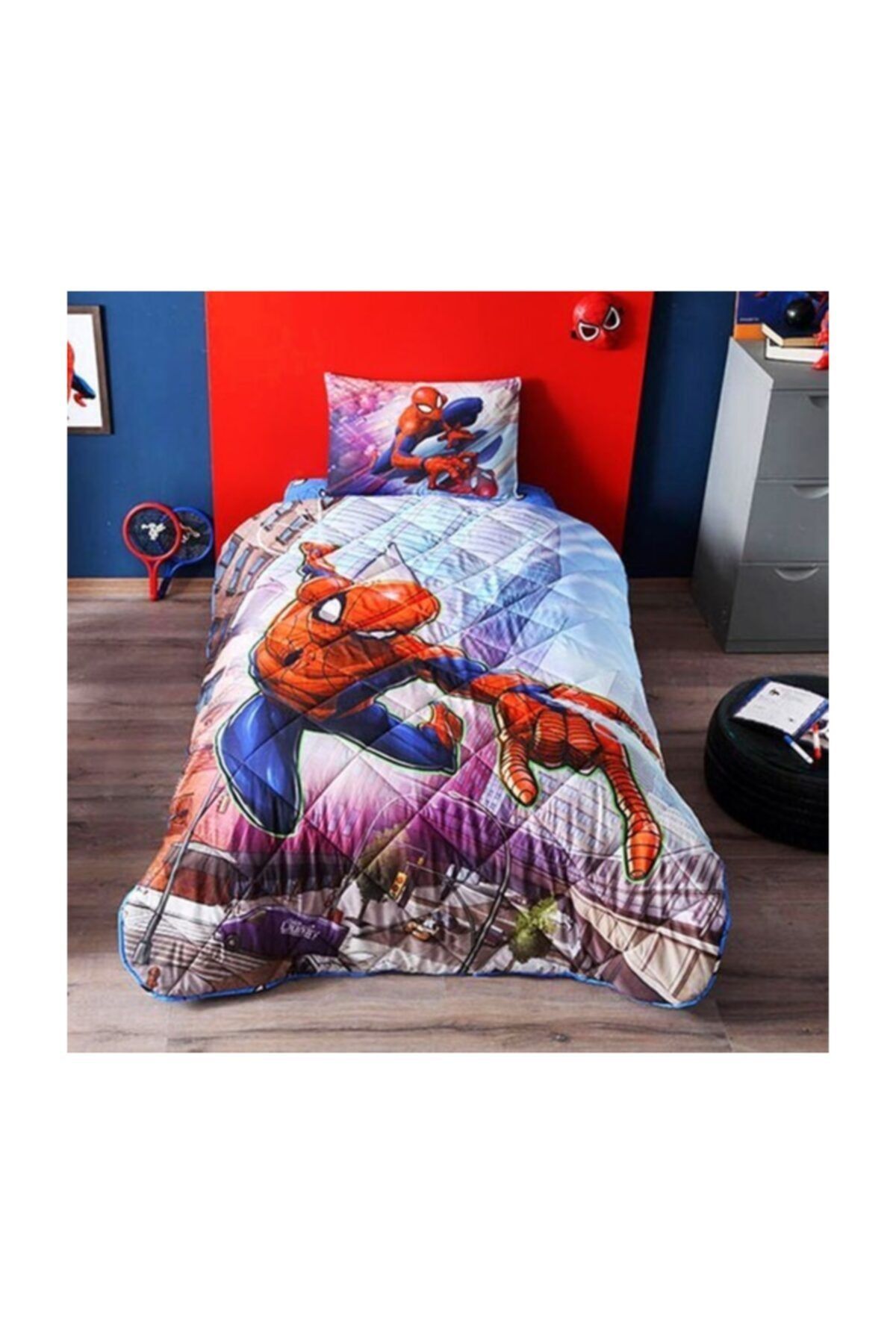 Taç Lisanslı Spiderman Tek Kişilik Uyku Seti