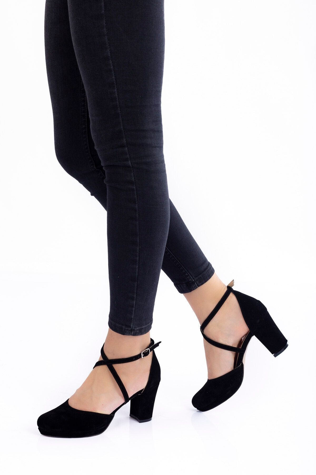 Çnr&Dvs Siyah Süet Topuklu Kadın Klasik Ayakkabı 910cnr