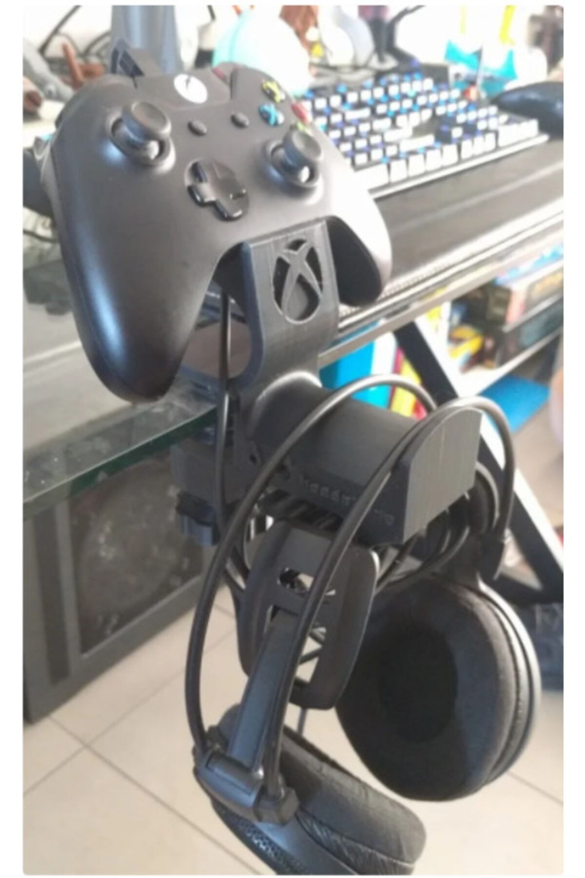 3 boyutlu dükkan Xbox Konsol Standı Ve Kulaklık Standı-siyah