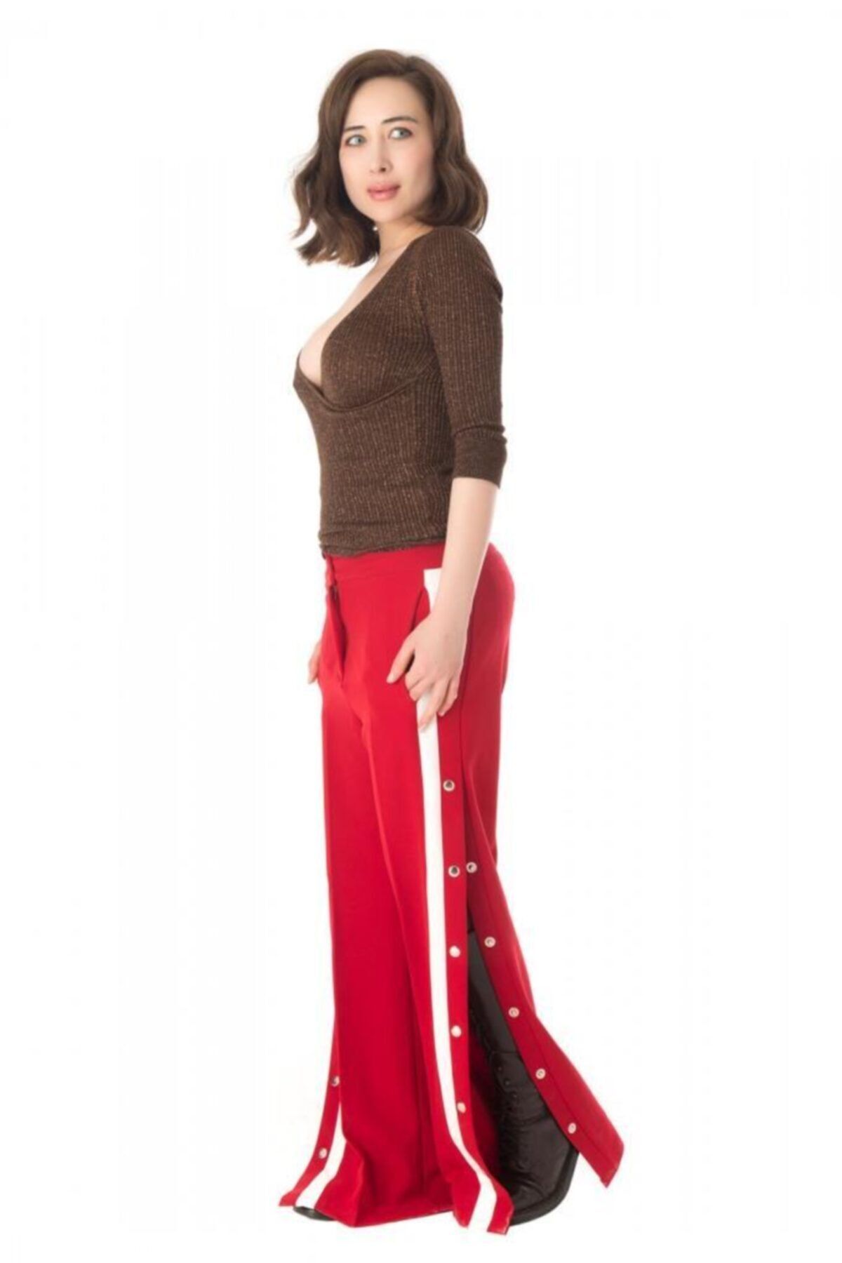 Modkofoni Beyaz Şeritli Ve Çıtçıtlı Kırmızı Salaş Kadın Pantolon