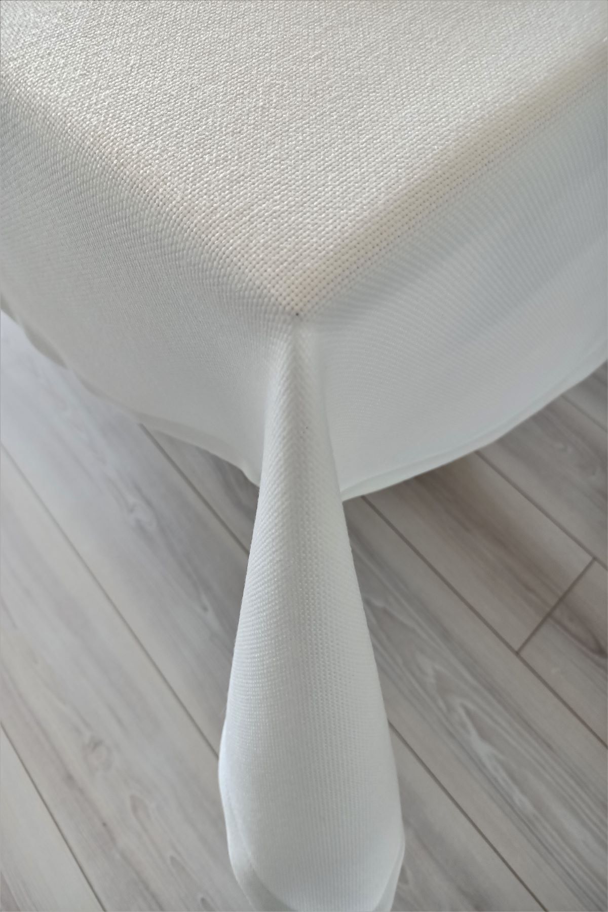 eno concept Premium Kalite Keten Görünümlü Leke Tutmaz Beyaz Masa Örtüsü