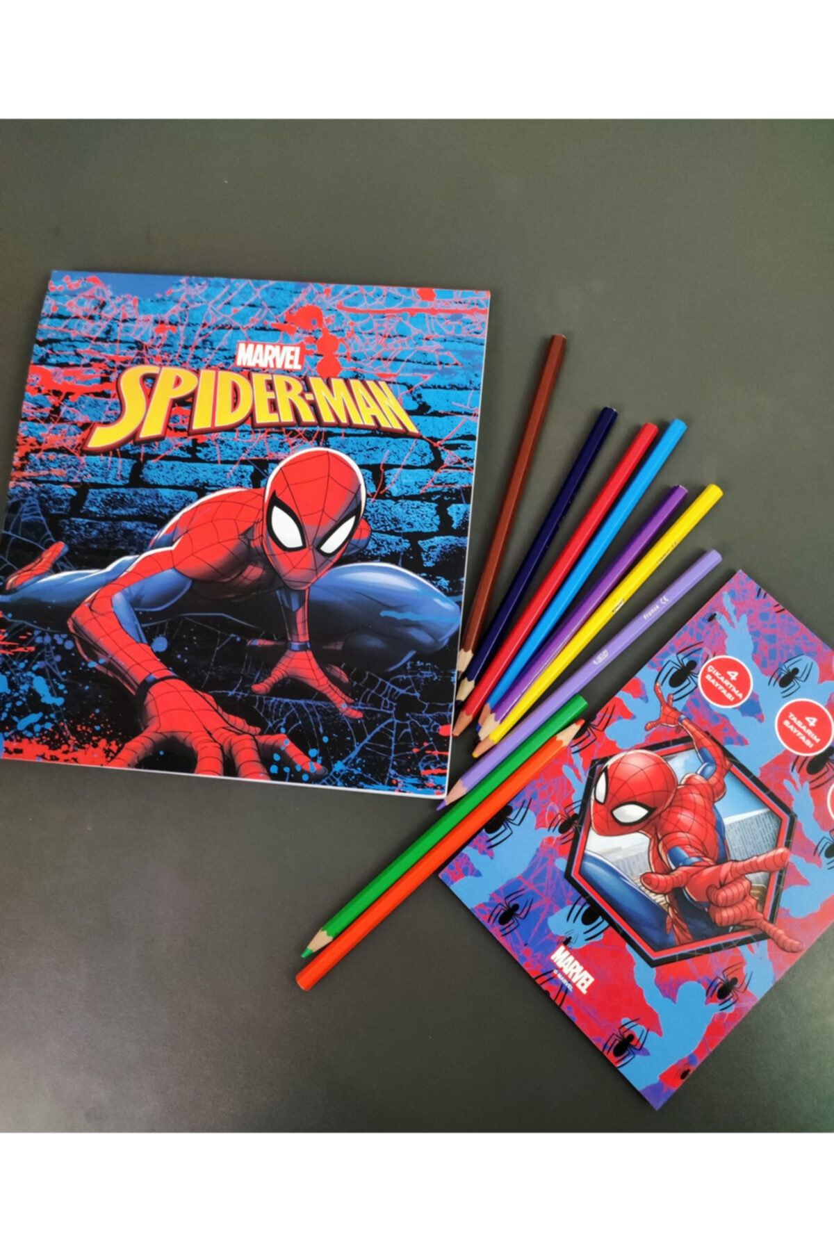 MARVEL Spiderman Lisanslı Çıkartma - Boyama -bulmaca Set (2 Parça) 48 Sayfa Boyama + 24 Sayfa Not Defteri
