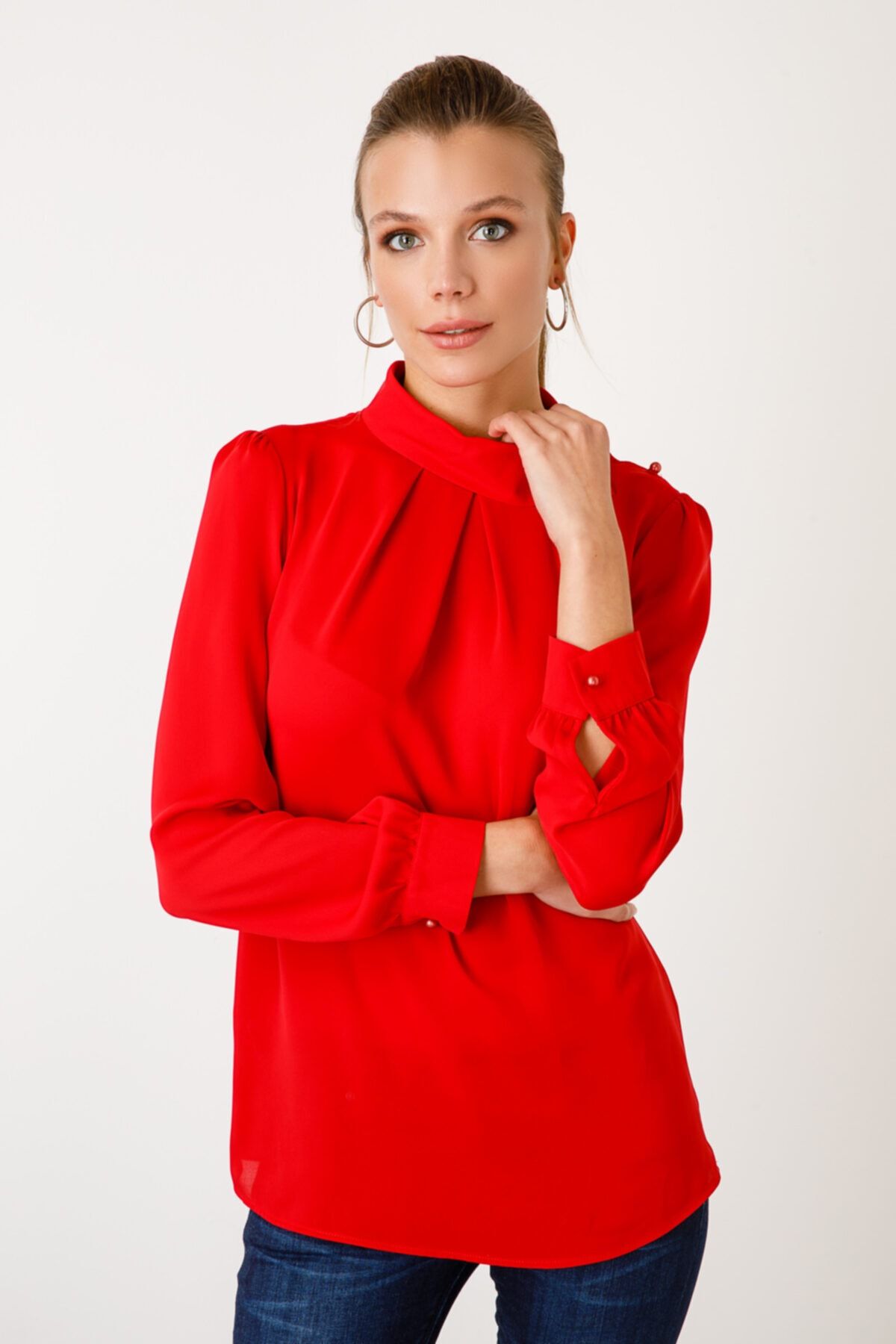 Ekol Kadın Kırmızı Omzu Düğmeli Bluz