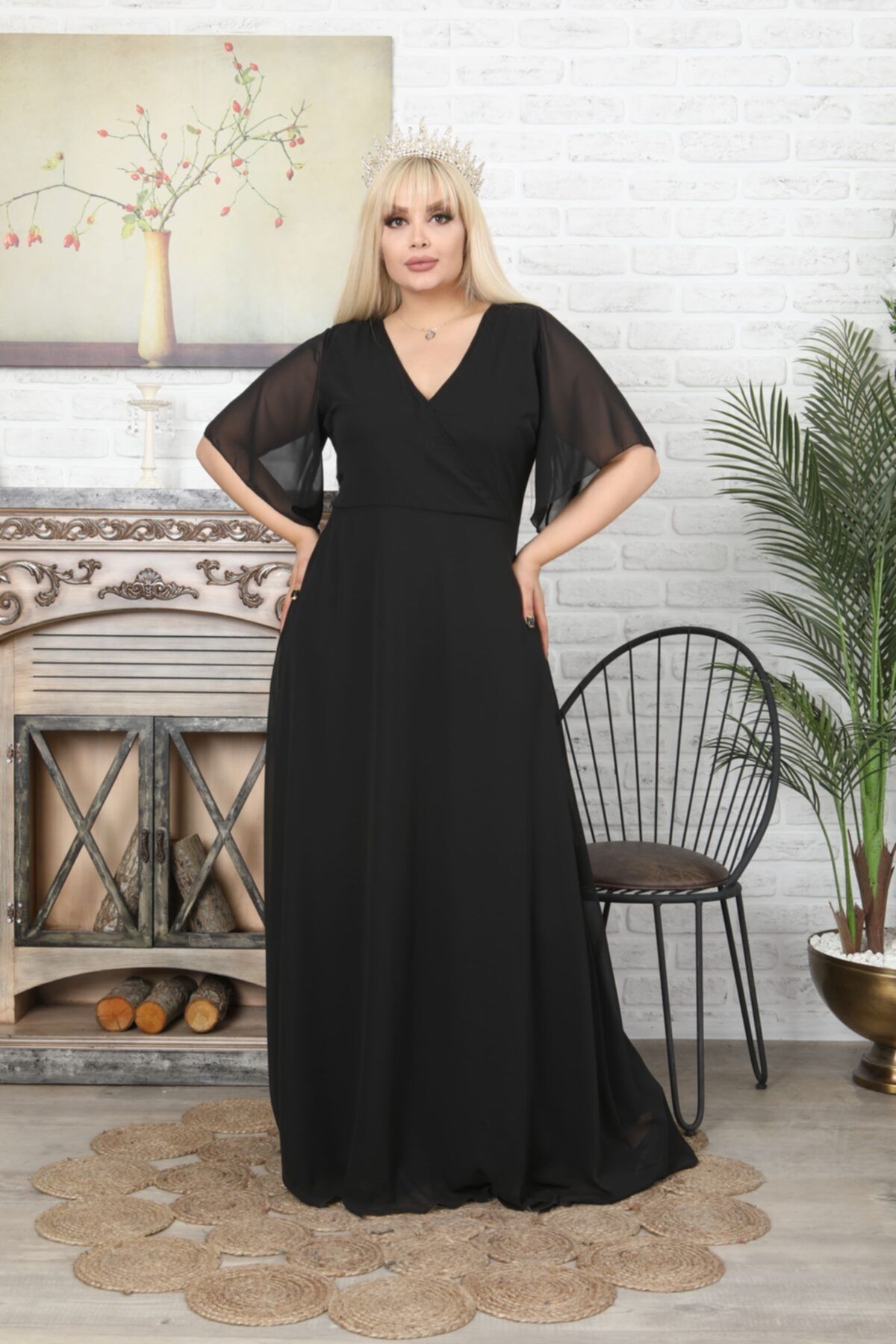 VOLİNAY TEKSTİL Kadın Siyah Büyük Beden Degaje Yaka Uzun Şifon Abiye Elbise