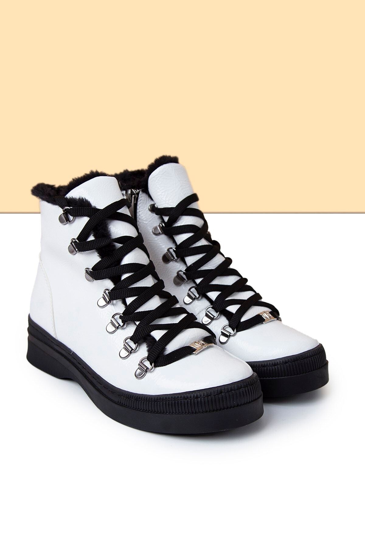 Pierre Cardin PC-50723 Rugan Beyaz Kadın Ayakkabı