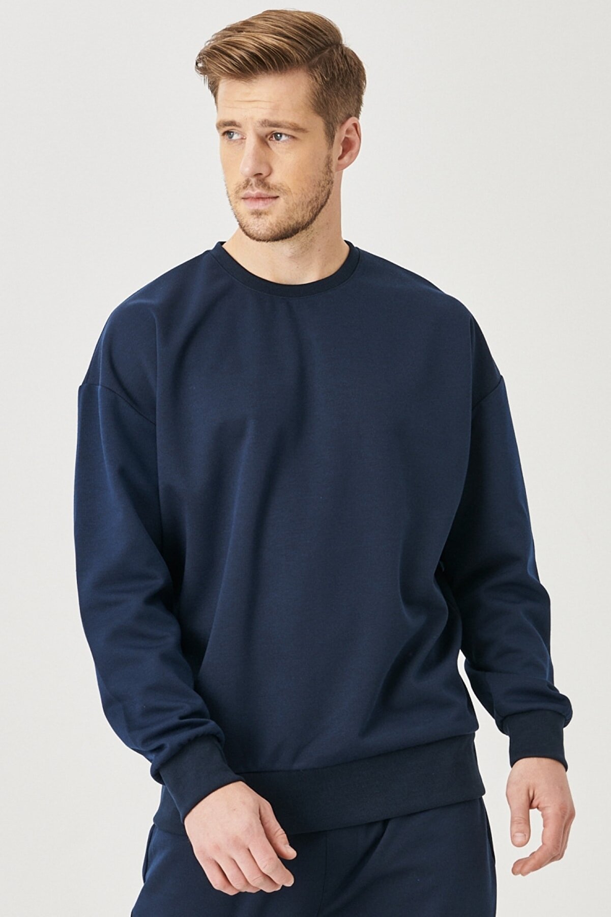 Altınyıldız Classics Erkek Lacivert Günlük Rahat Sıfır Yaka Oversize Spor Sweatshirt