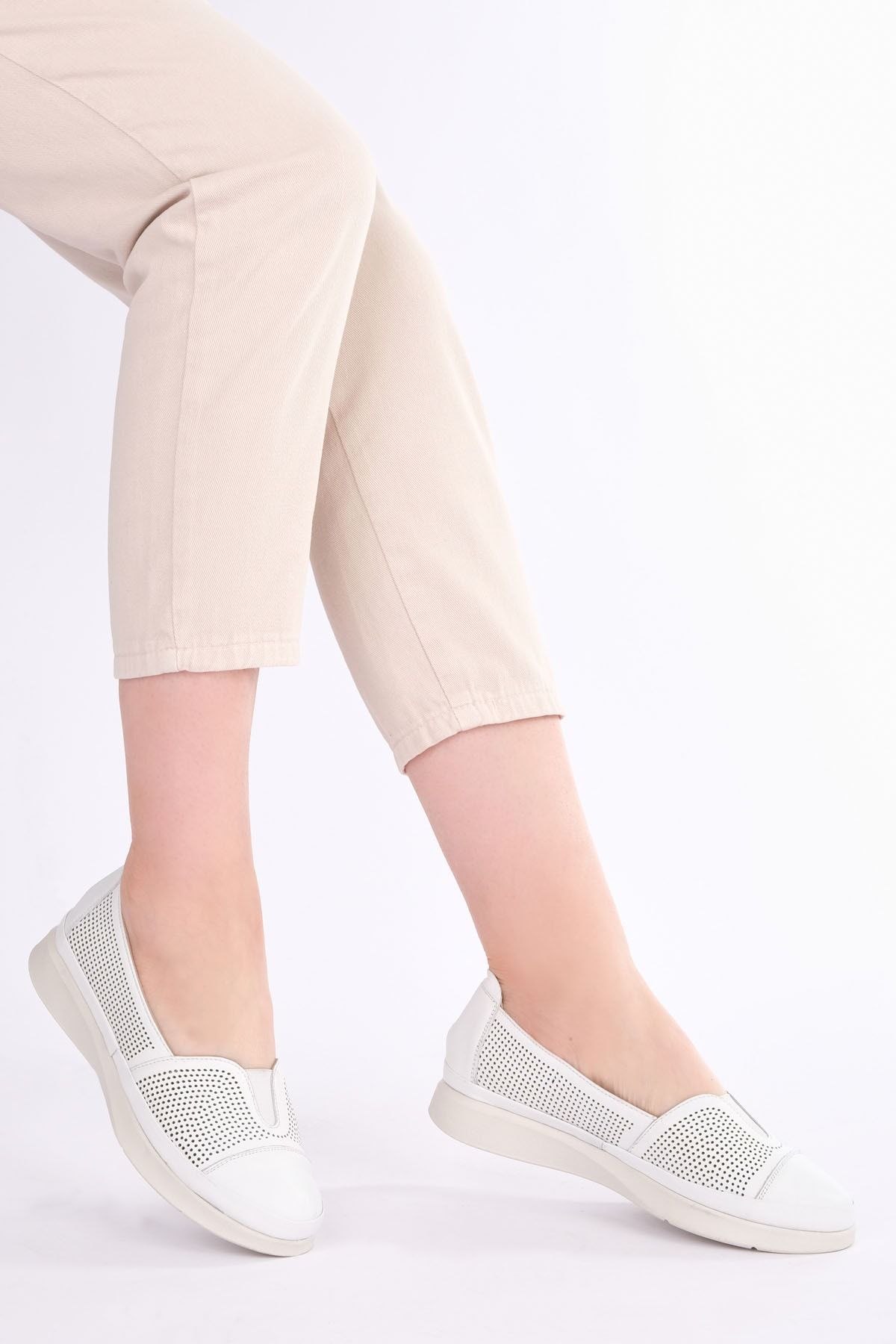 Marjin Kadın Hakiki Deri Comfort Ayakkabı Vona Beyaz