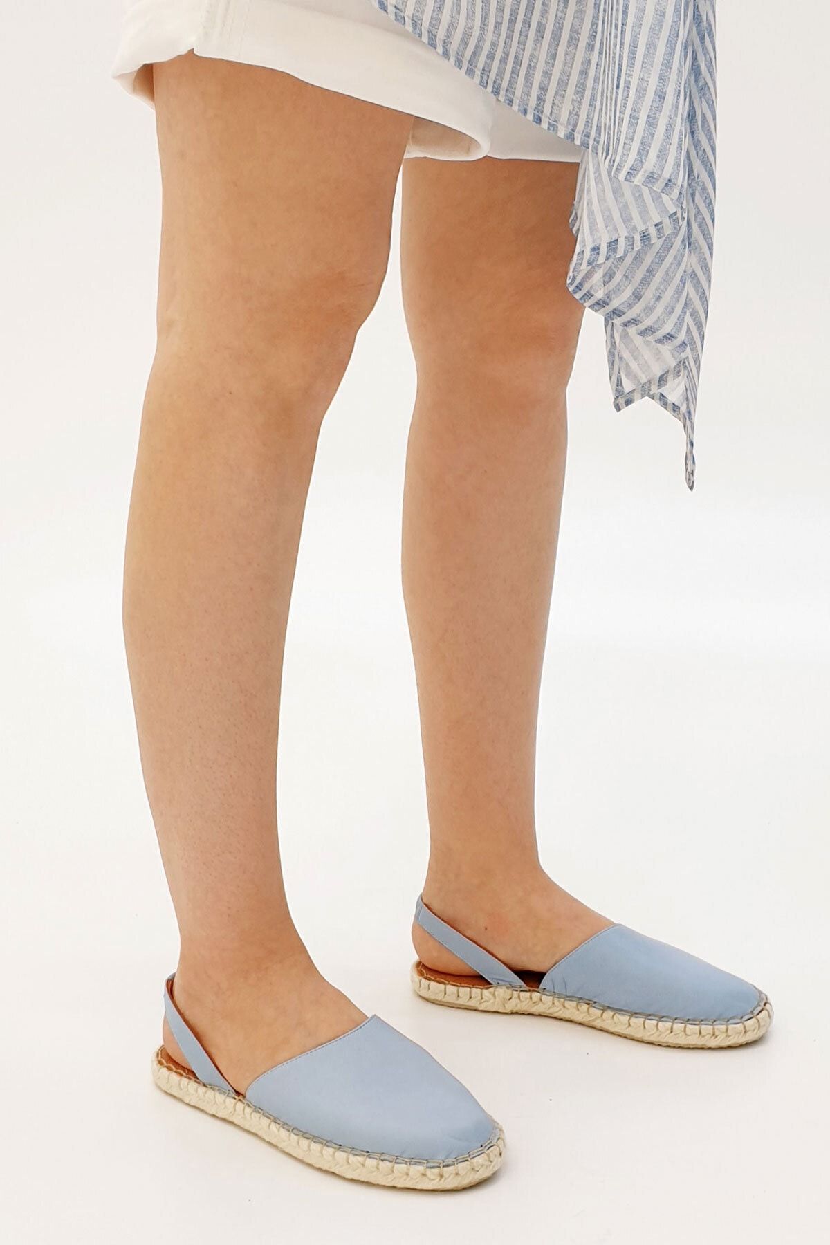 Marjin Molde Kadın Hakiki Deri Günlük Sandalet mavi