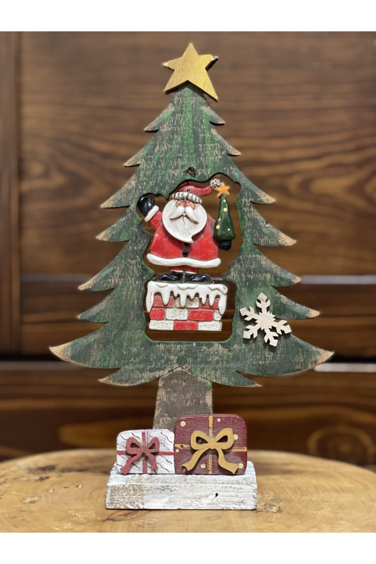 Cold Easy 26 Cm Dekoratif Çam Ağacı, Seramik Baca Üzerinde Noel Baba , Yeni Yıl Hediyesi