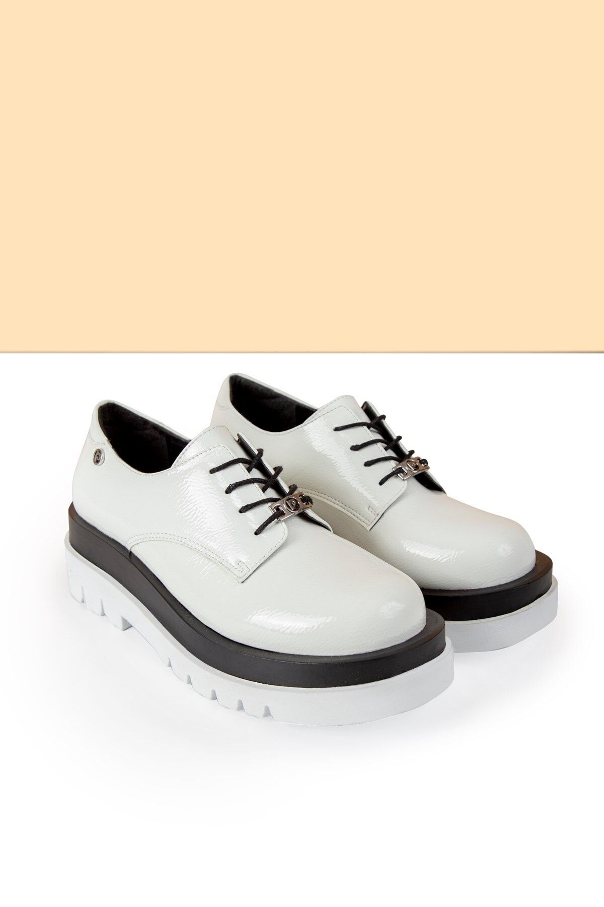 Pierre Cardin Pc-50827 Rugan Beyaz Kadın Ayakkabı