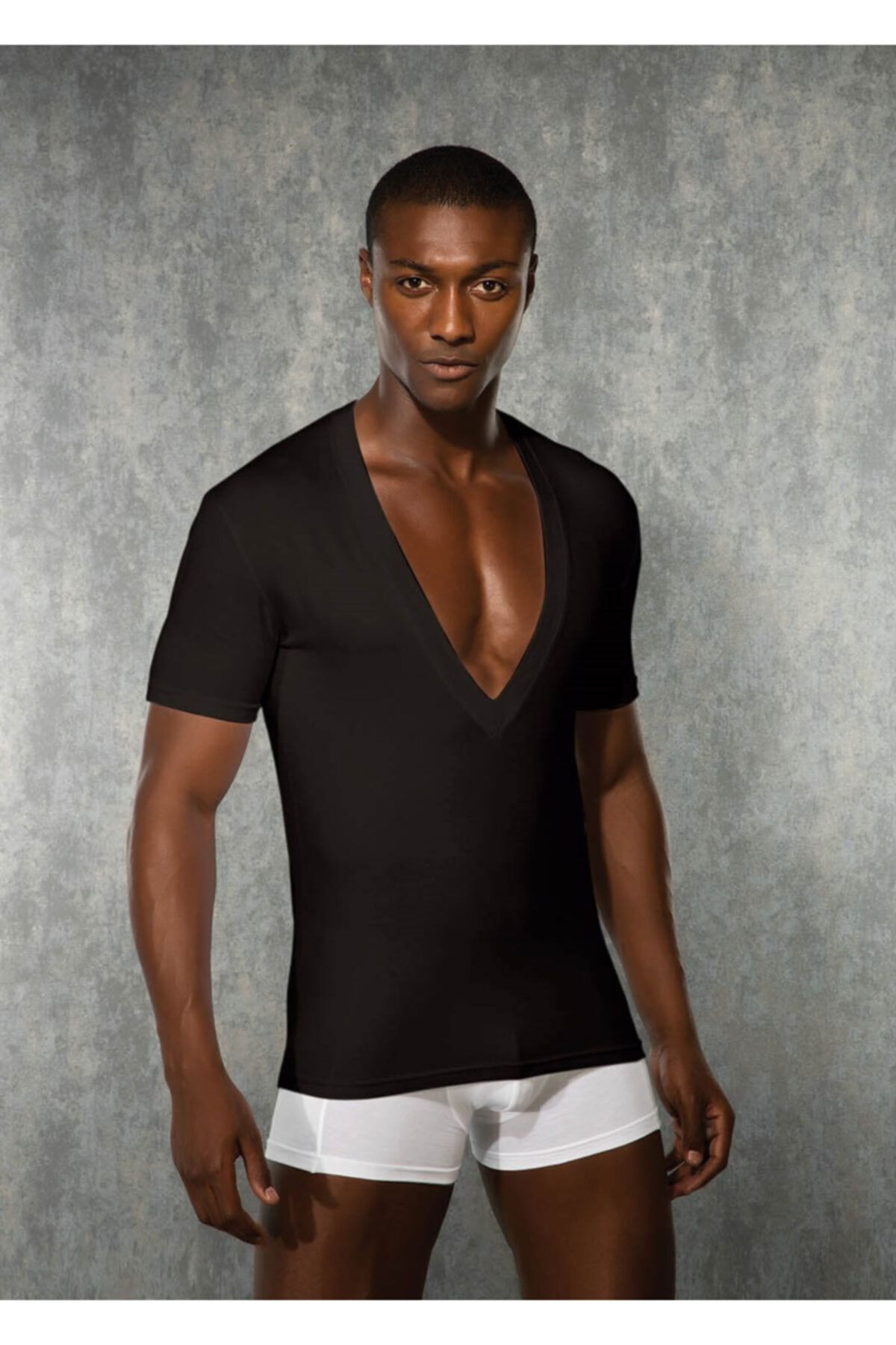 Doreanse Erkek Siyah Derin V Yaka Kısa Kol T Shirt