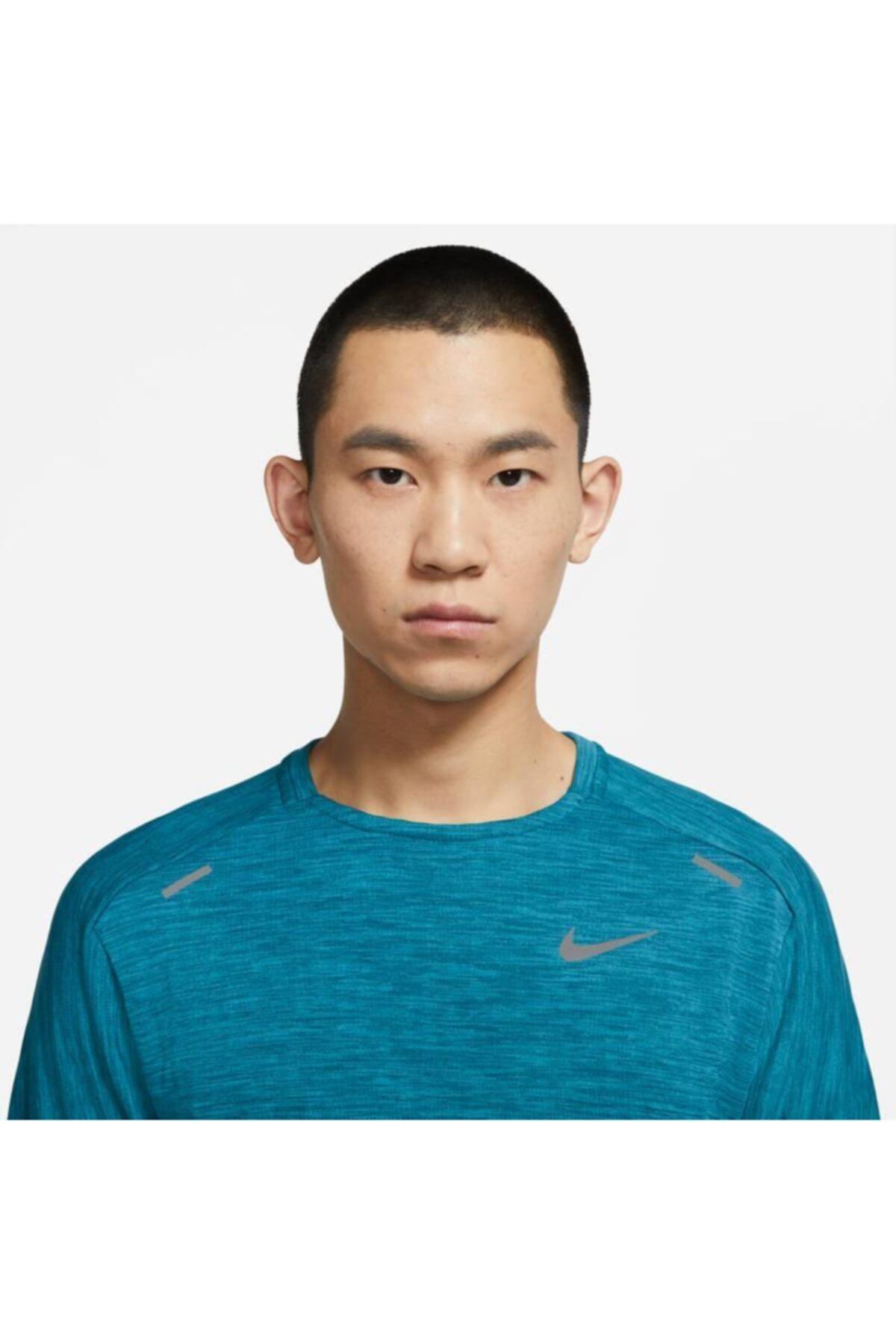 Nike Sphere Element Crew Erkek Sweatshirt