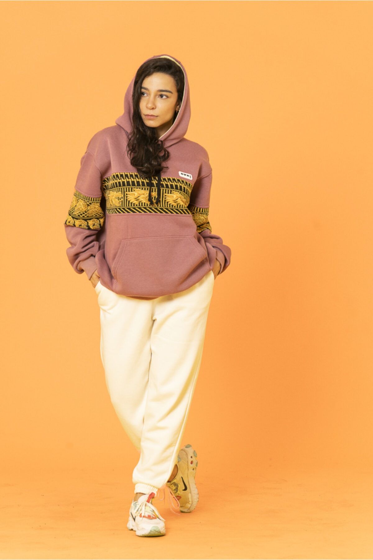 Nani Collection Nani | Bordo Renkli, Jakarlı Ejderha Desenli Oversize Unisex Sweatshirt